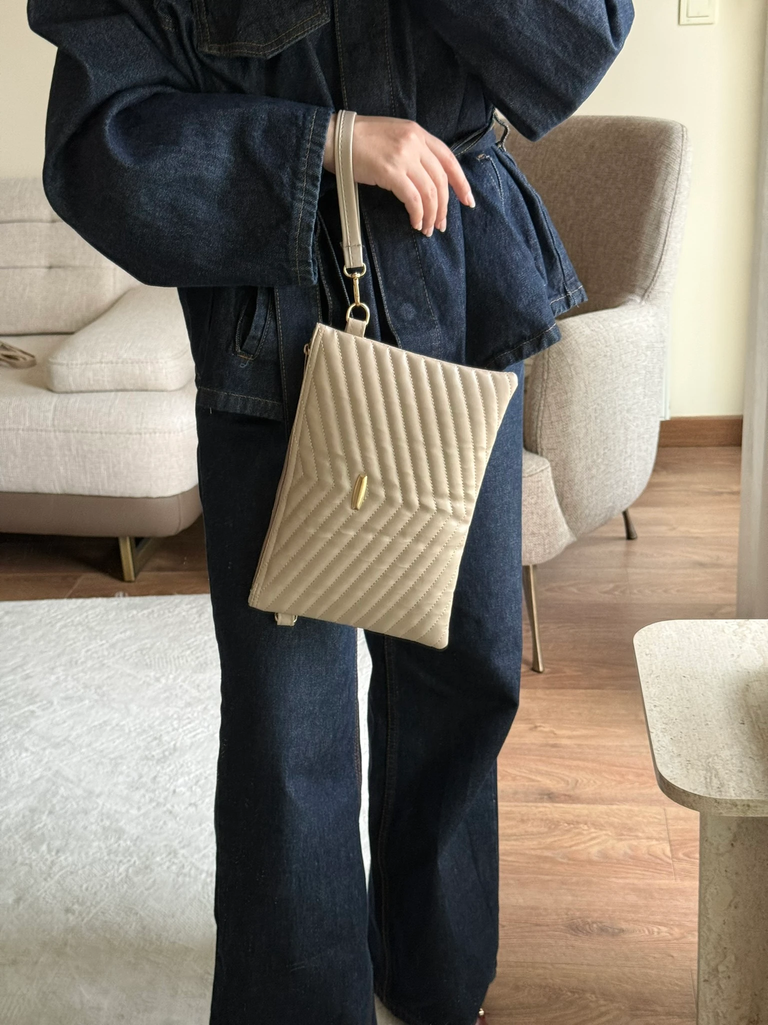 Leyana Portföy ve Uzun Askılı Kadın Çanta - Krem