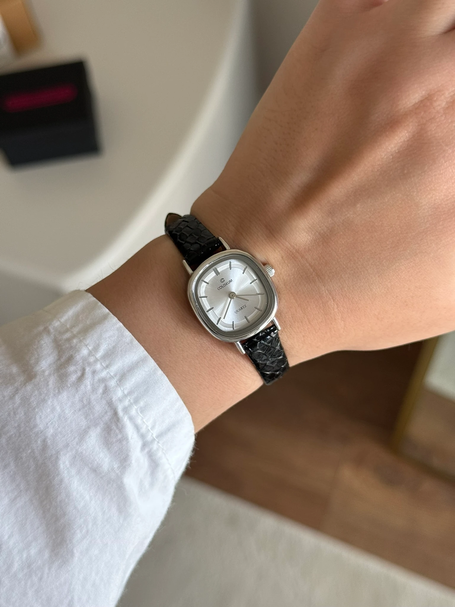 Semy Minimal Desenli Deri Kayış Kadın Kol Saati - Siyah-Gümüş Kasa