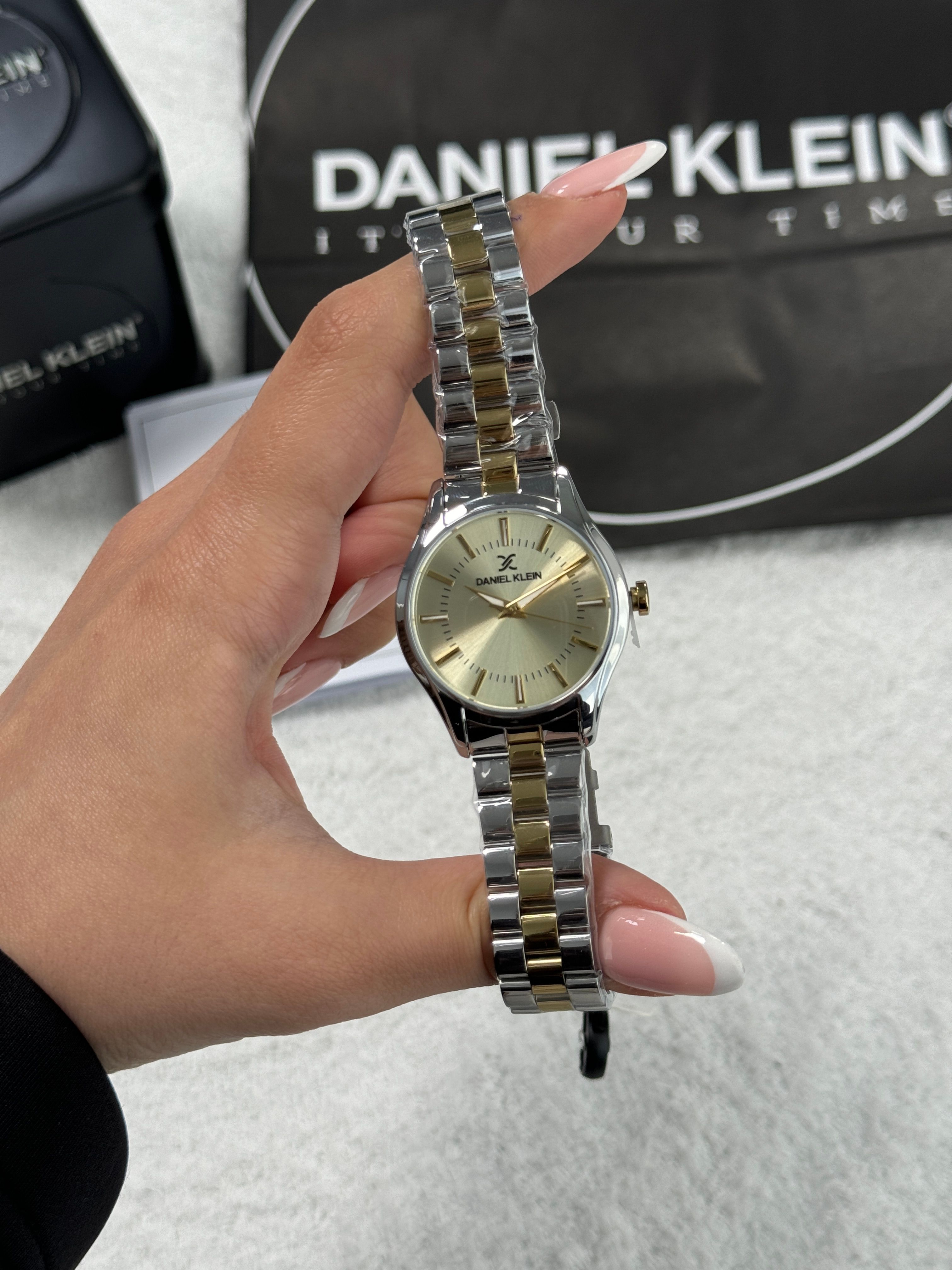 Daniel Klein Garantili Premium Kadın Kol Saati Gold-Gümüş Renk DK02-002