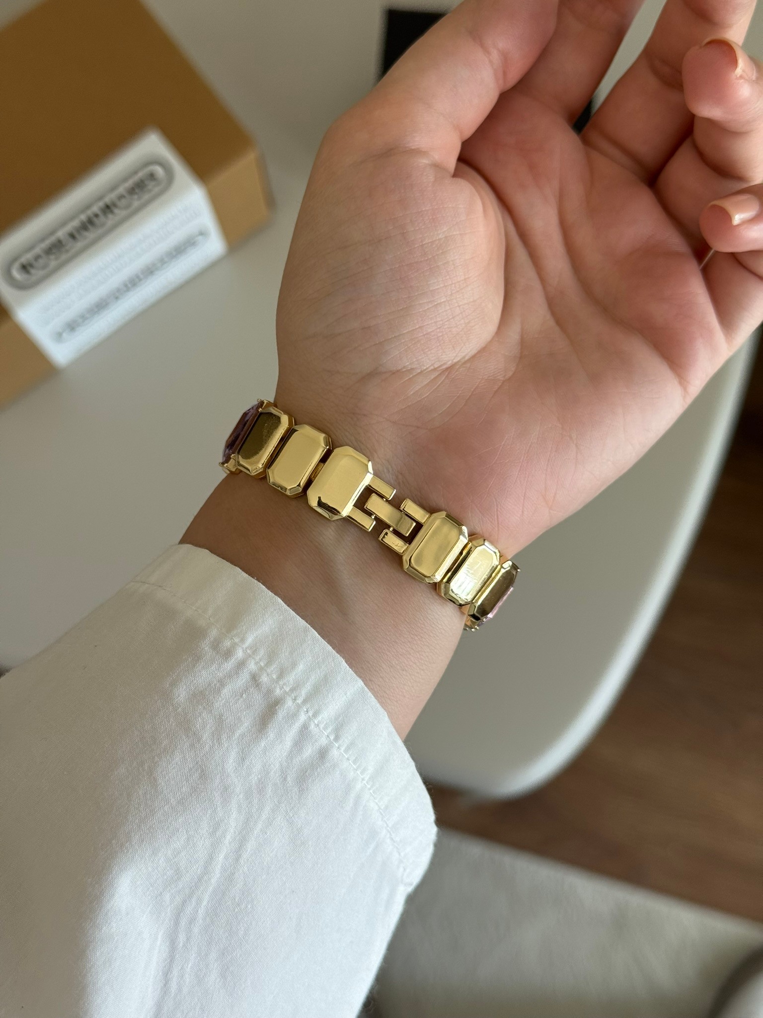 Sw Yeni Model Taşlı Kadın Kol Saati Gold Pembe