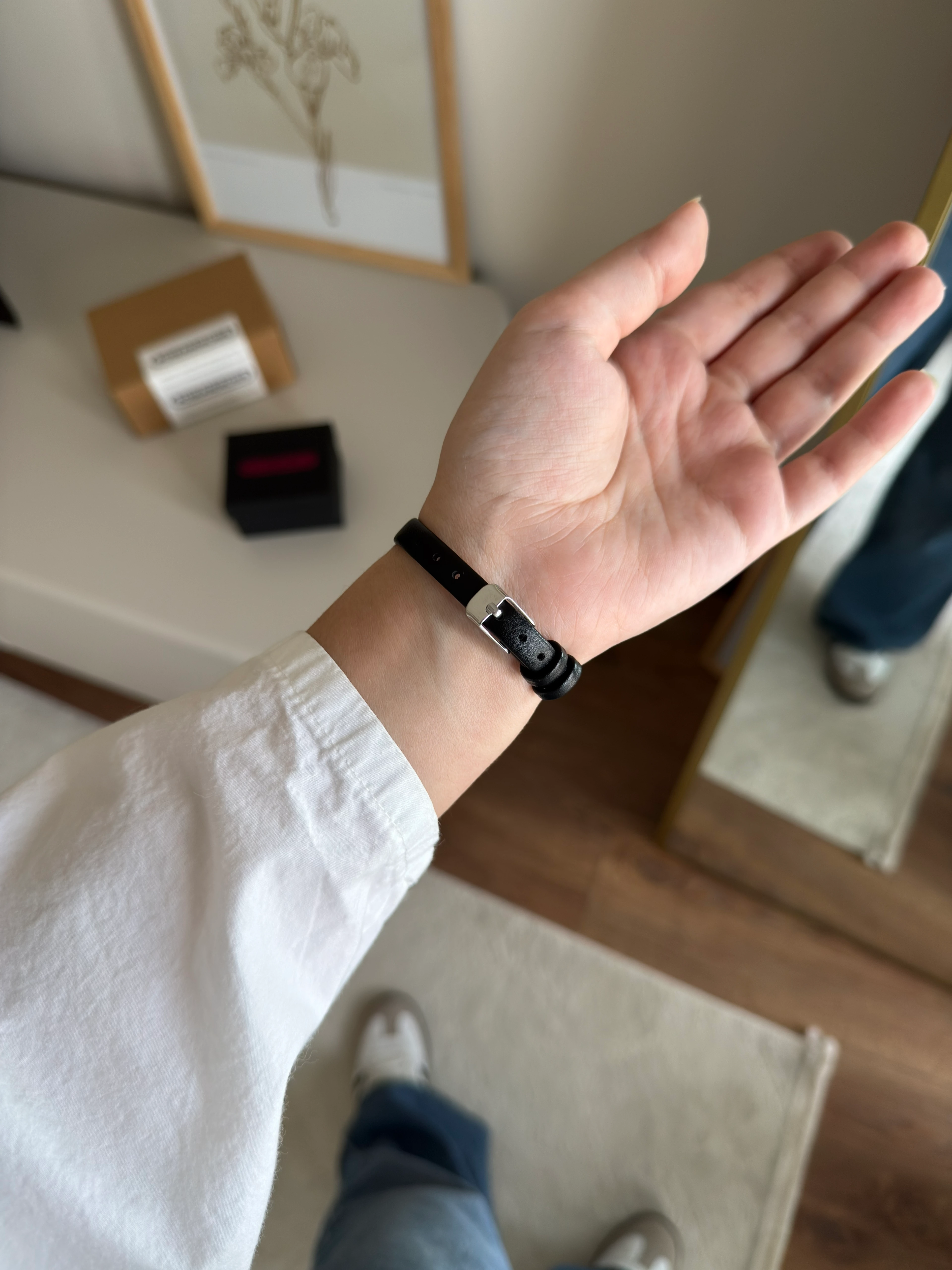 Pabel Minimal Deri Kayış Kadın Kol Saati - Siyah-Gümüş Kasa