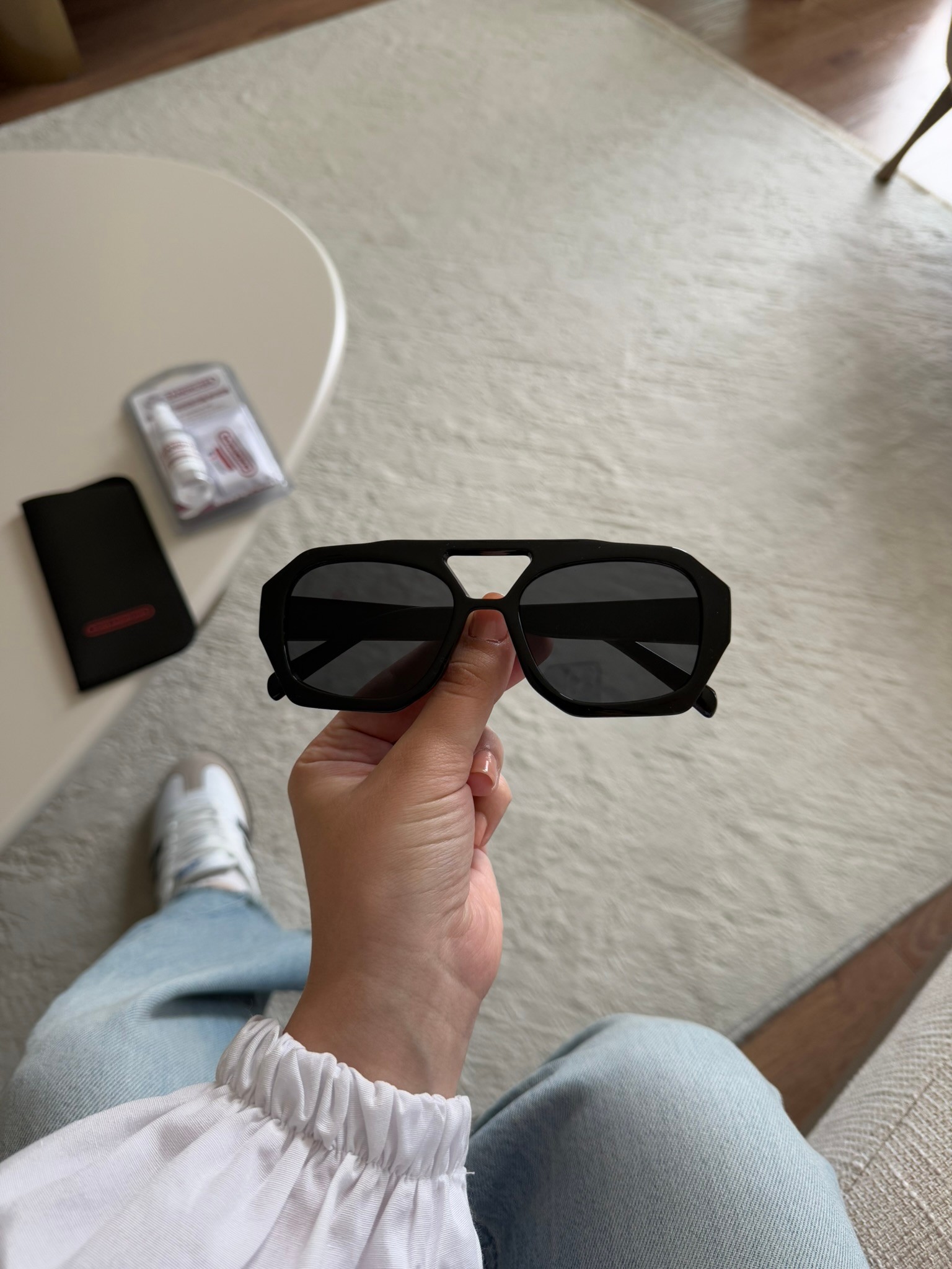Vehile Orijinal Model Güneş Gözlüğü Siyah Çerçeve Siyah Cam