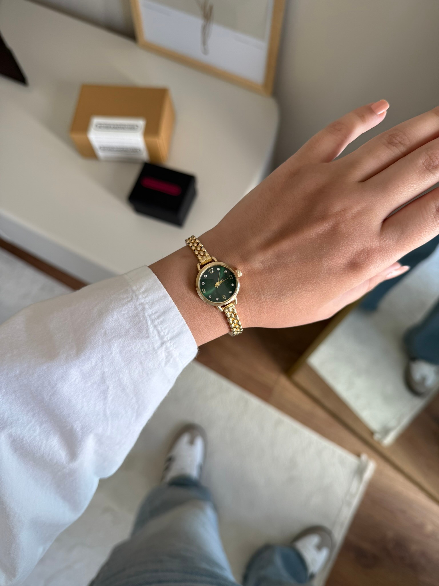 Gleam İnce Kordon Minimal Kadın Kol Saati Gold (Yeşil Kadran)