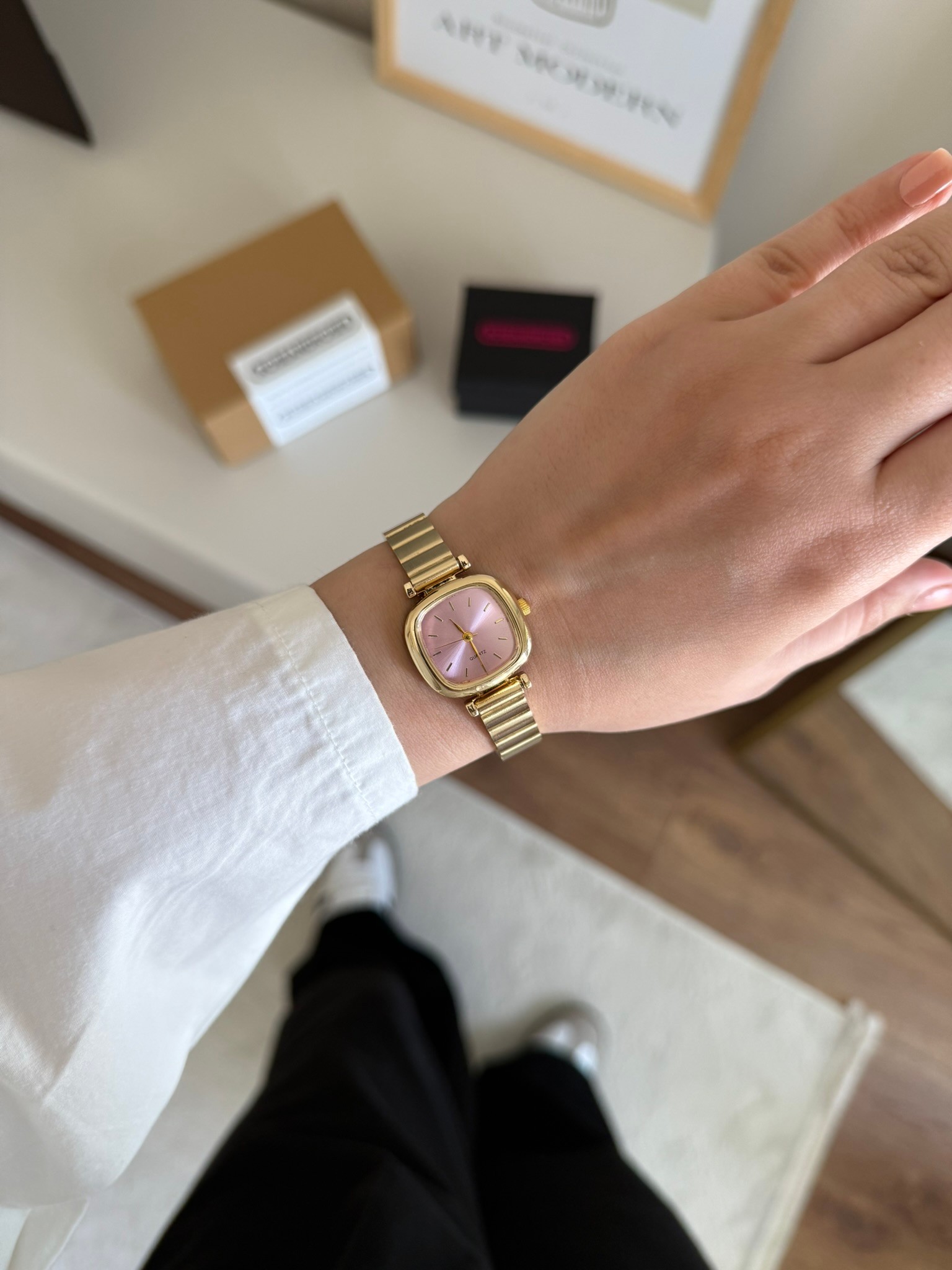 Paul Minimal Blok Kordon Kadın Kol Saati Gold (Pembe Kadran)