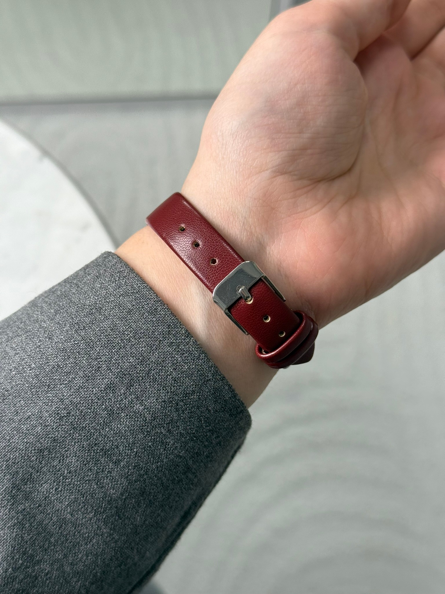 Tiny Minimal Deri Kayış Vintage Kadın Kol Saati Gümüş Kasa Bordo Kordon
