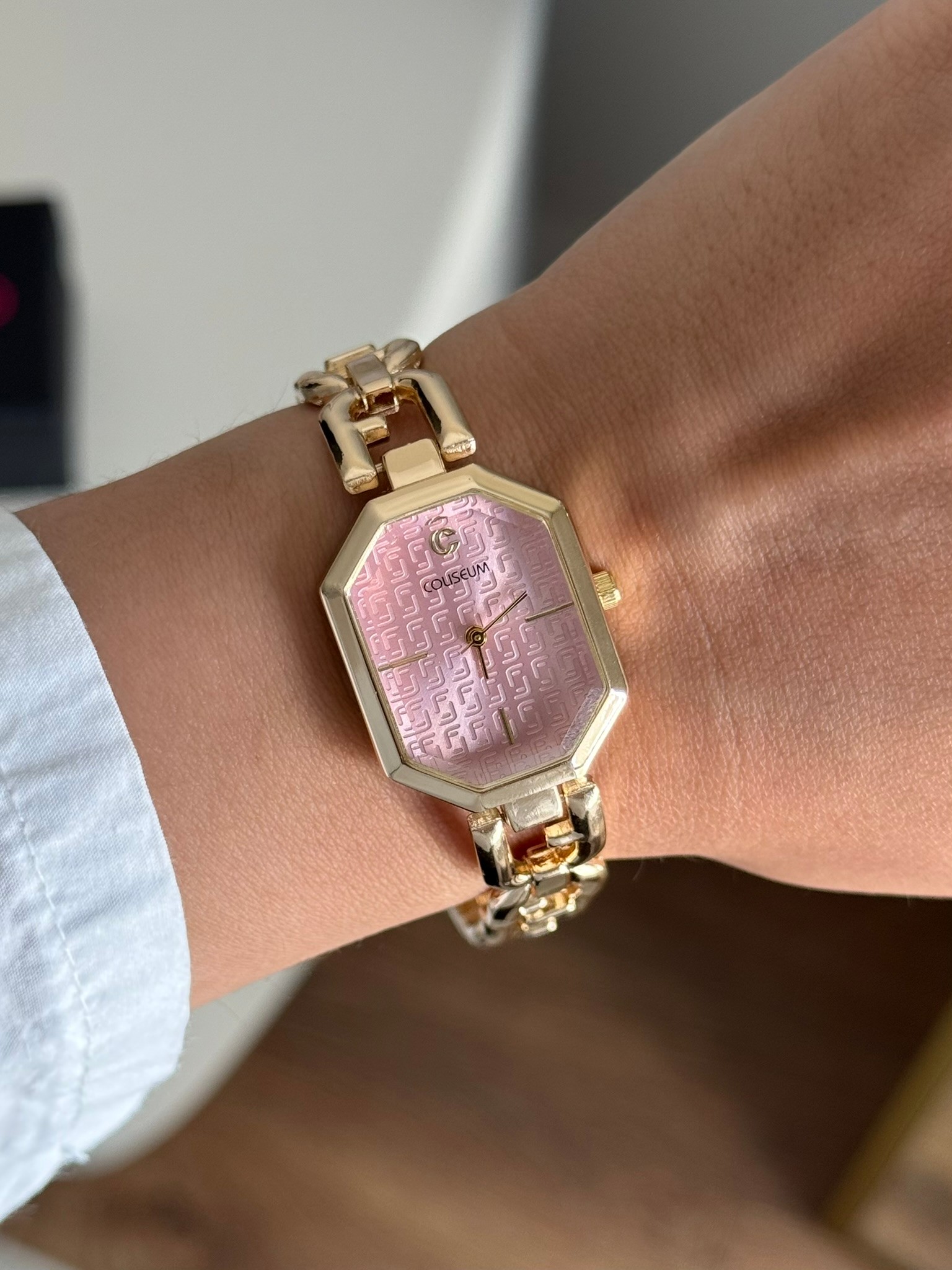 Cervia Kadran Tasarımlı Zincir Kordon Kadın Kol Saati Gold (Pembe Kadran)