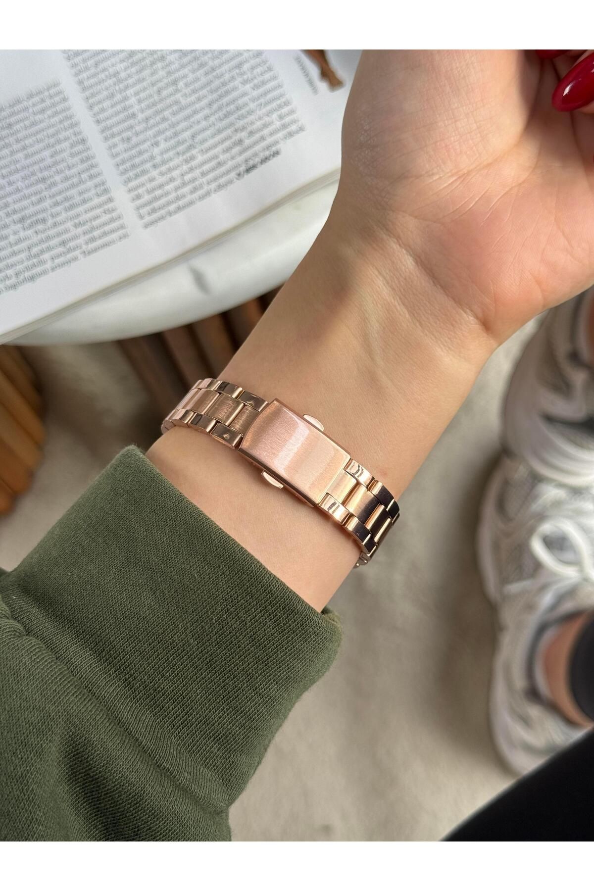 Keila Rose Renk Kadın Kol Saati (Beyaz Ekran) (Özel Stok)