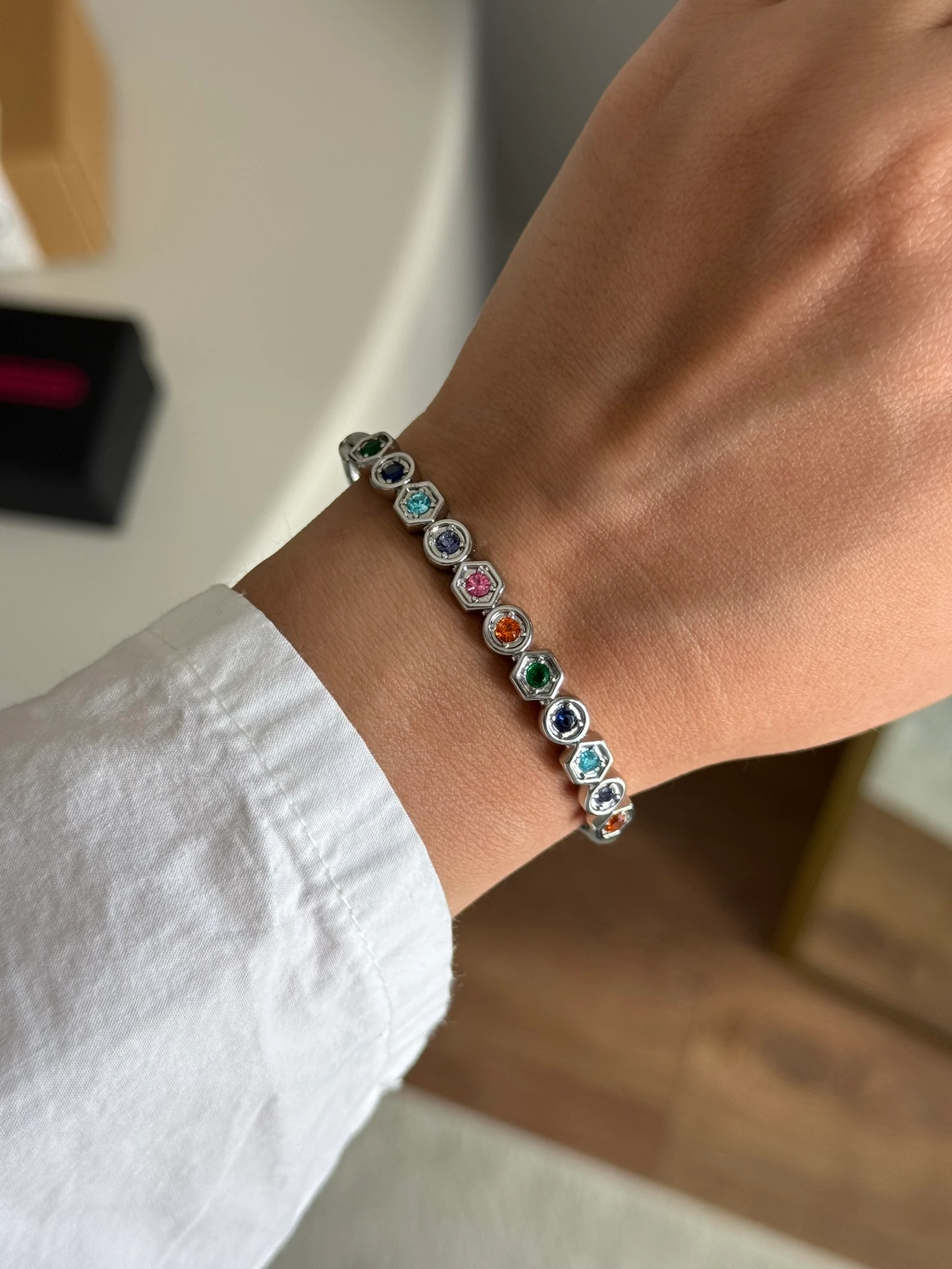 Jade Renkli Taş Kelepçe Bileklik Gümüş