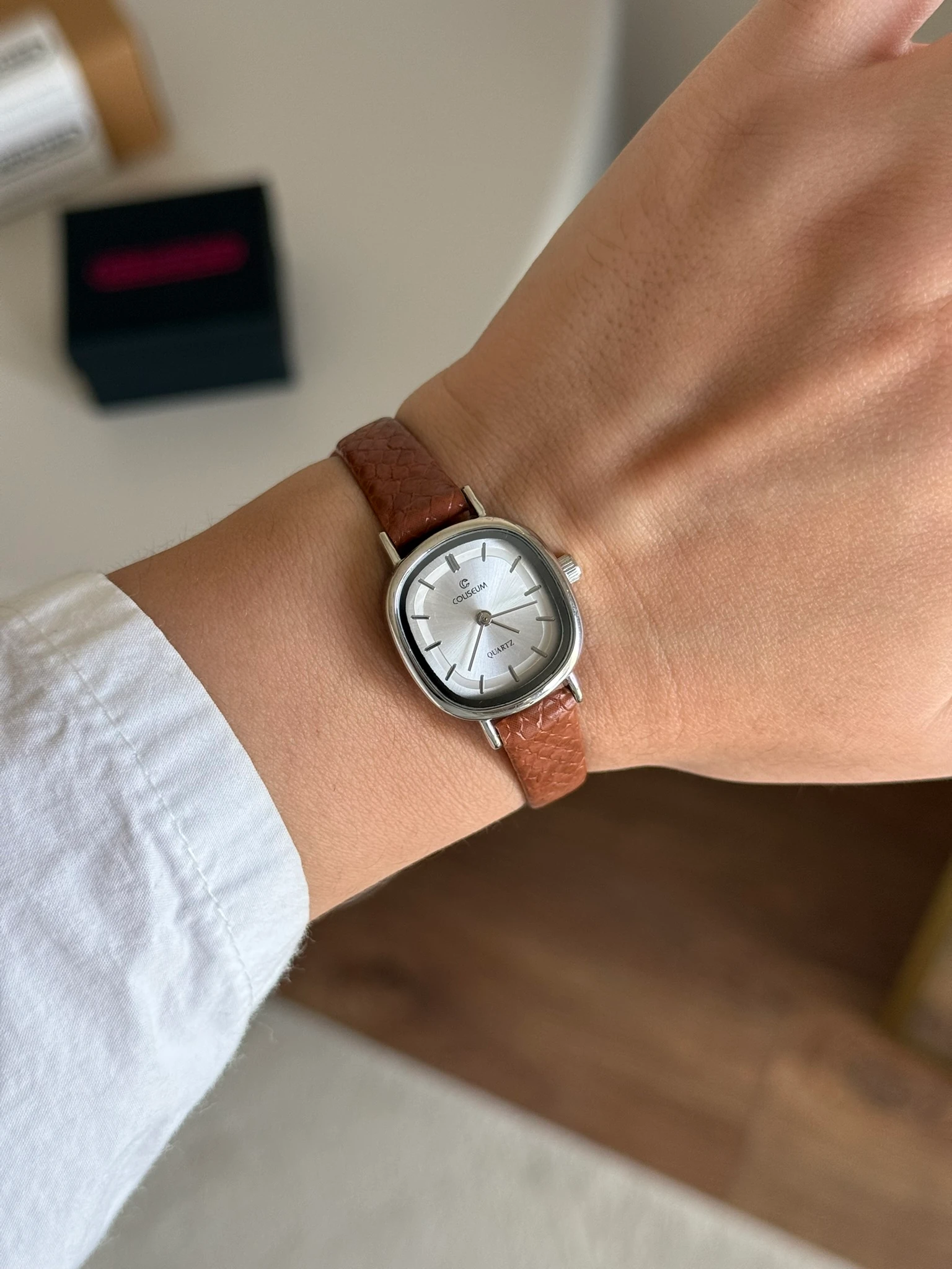 Semy Minimal Desenli Deri Kayış Kadın Kol Saati - Taba