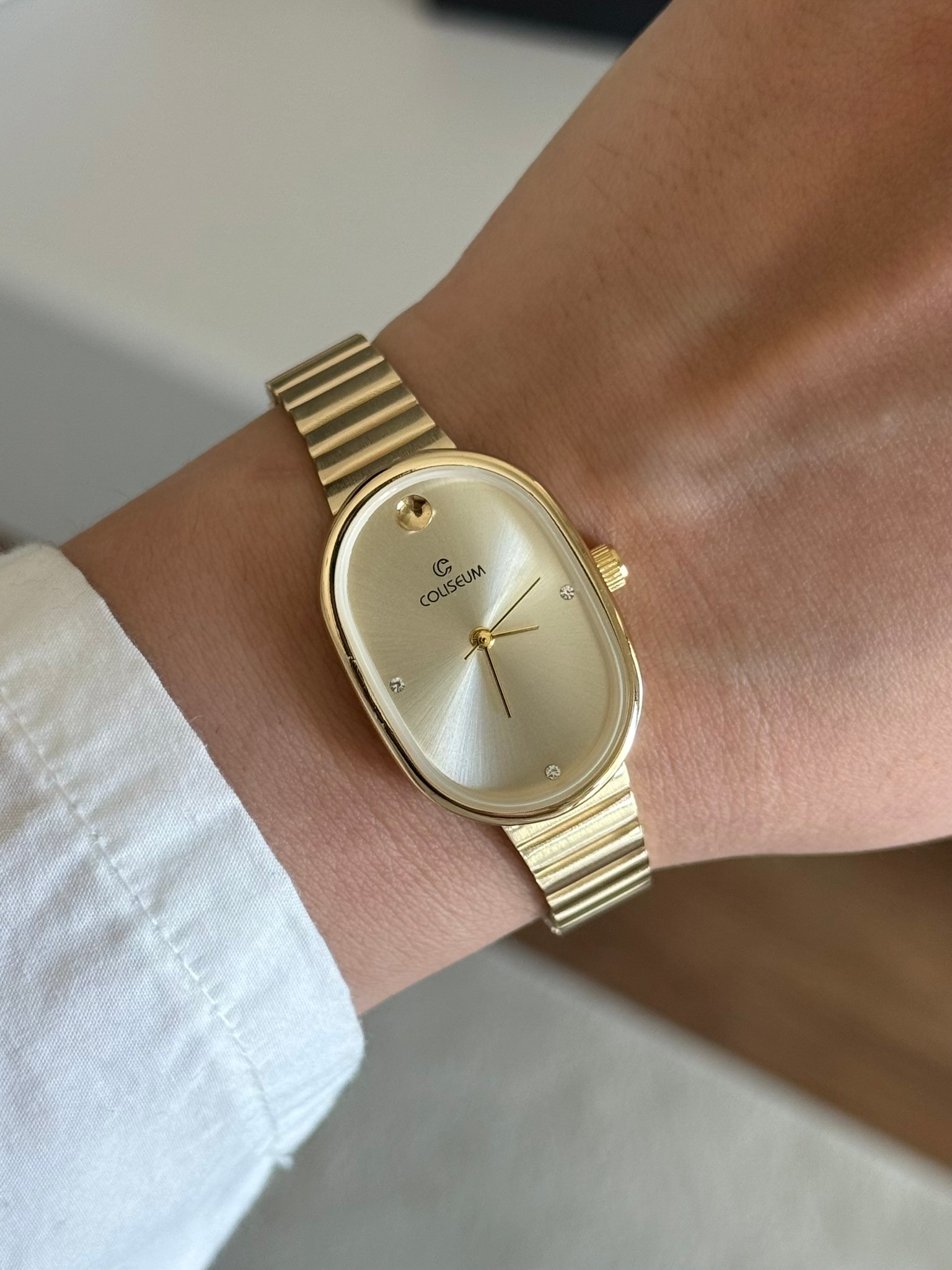 Ferida Özel Tasarım Vintage Blok Kordon Gold Renk Saat (gold Ekran)