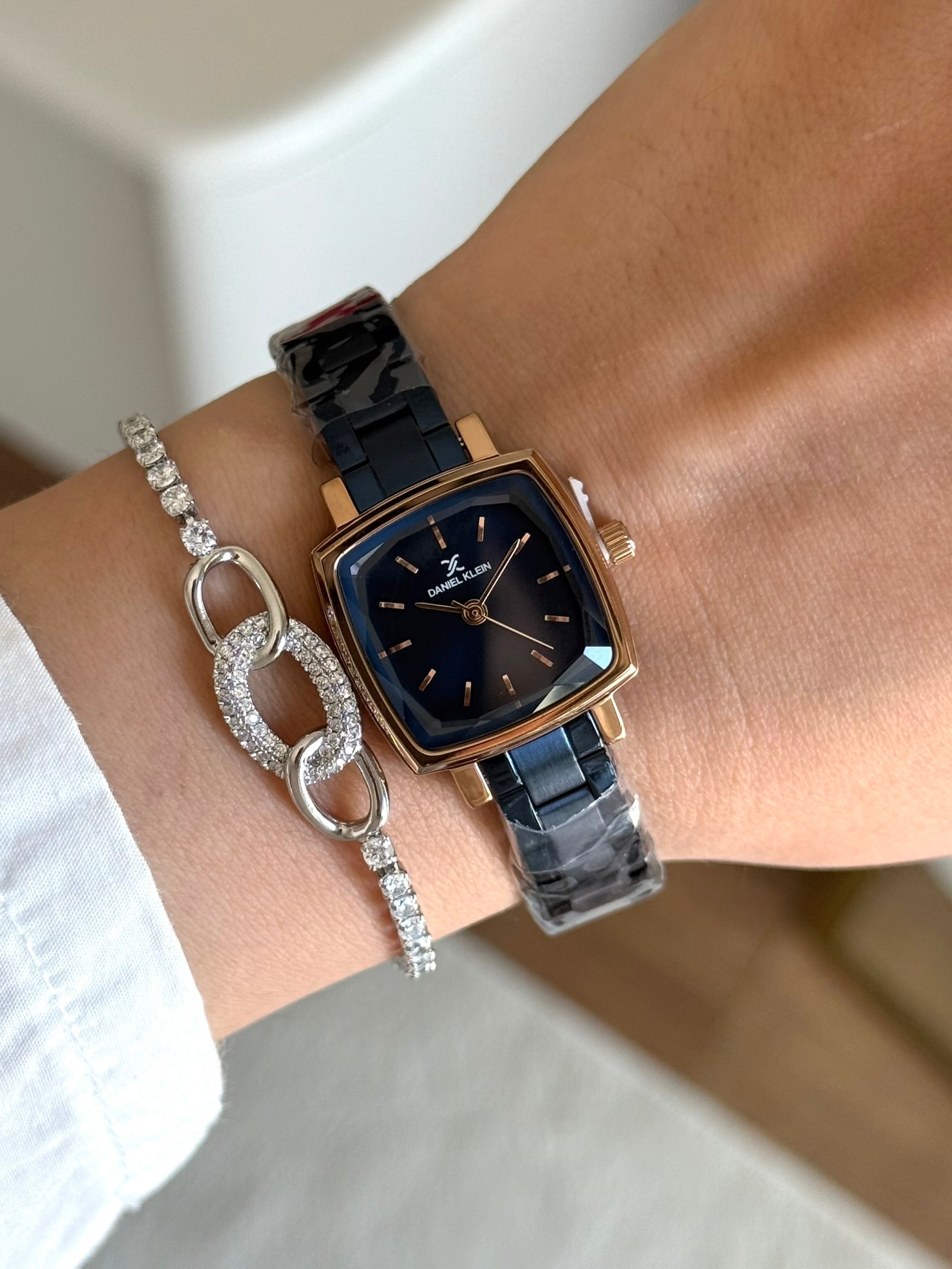 Daniel Klein Garantili Premium Kadın Kol Saati Lacivert Renk (Lacivert Kadran) RSDK-146