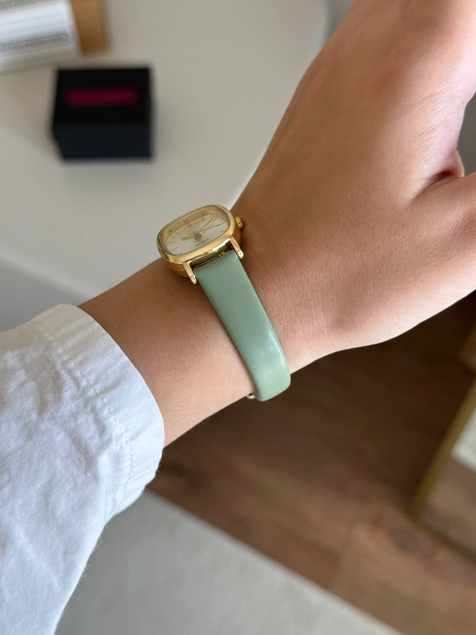 Tiny Minimal Deri Kayış Kadın Kol Saati - Yeşil