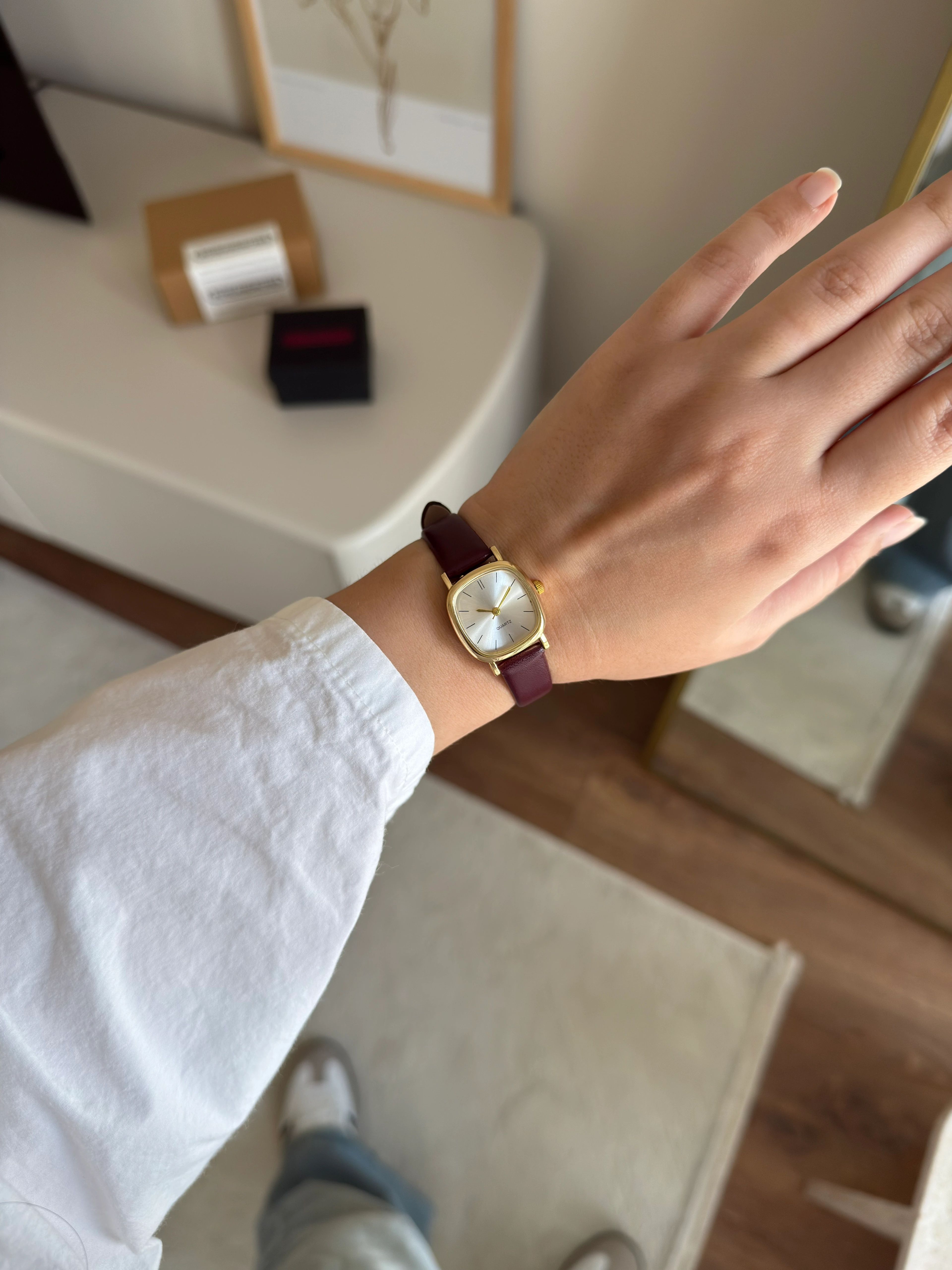 Tiny Minimal Deri Kayış Kadın Kol Saati - Bordo