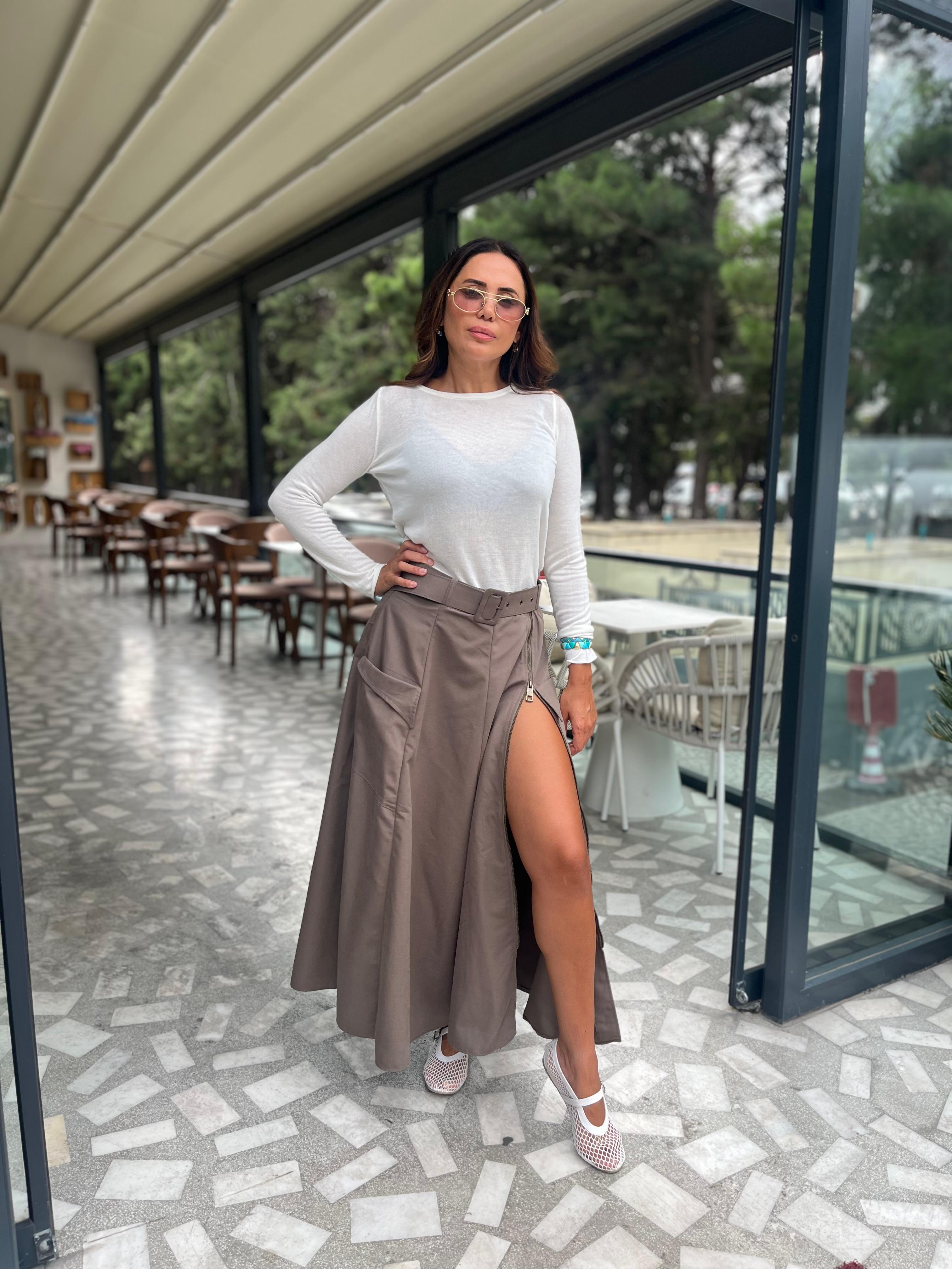 Maxi Fermuarlı Yırtmaçlı Etek
