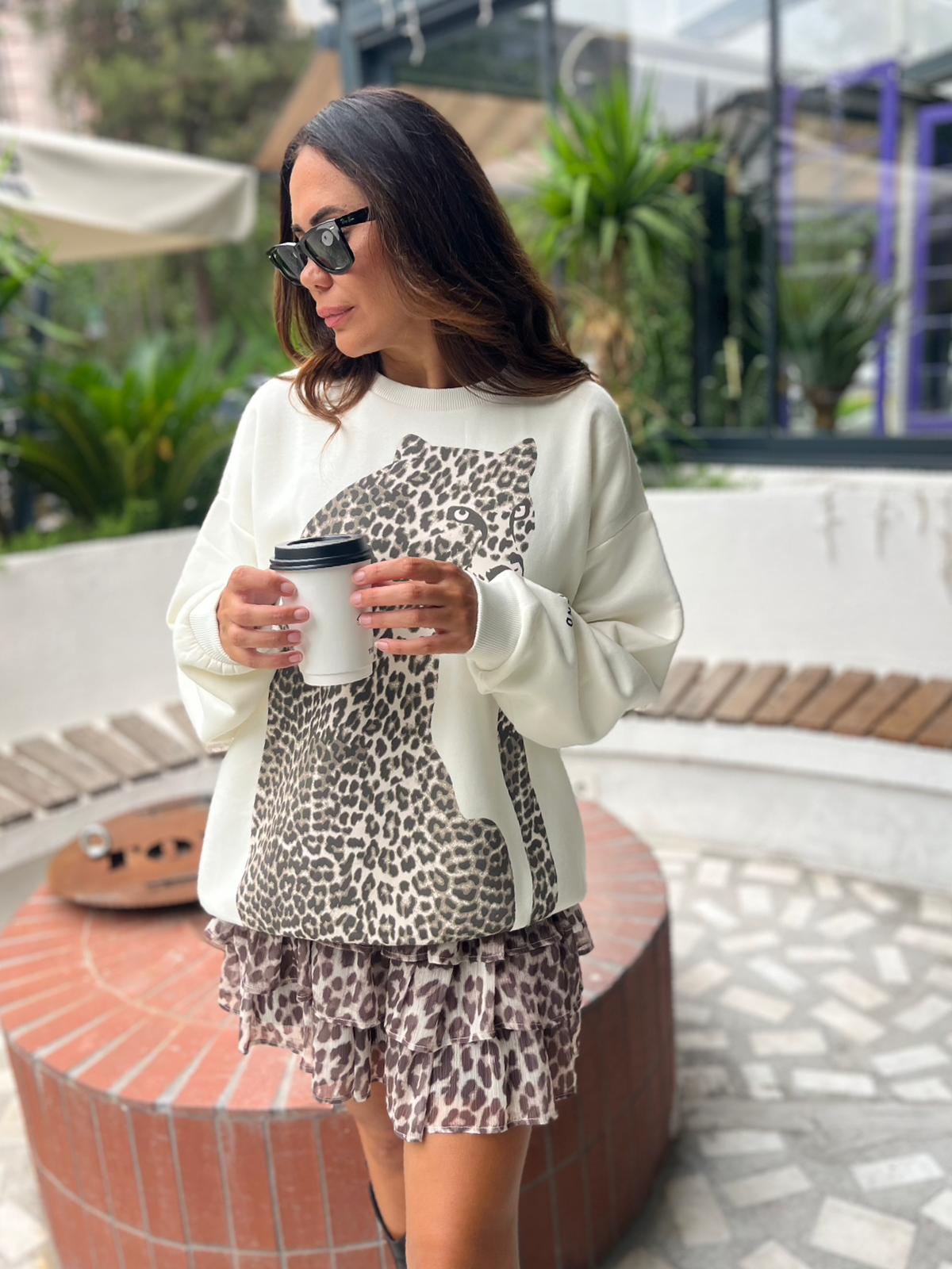 Leopar Desenli Sweatshirt (Şardonlu)