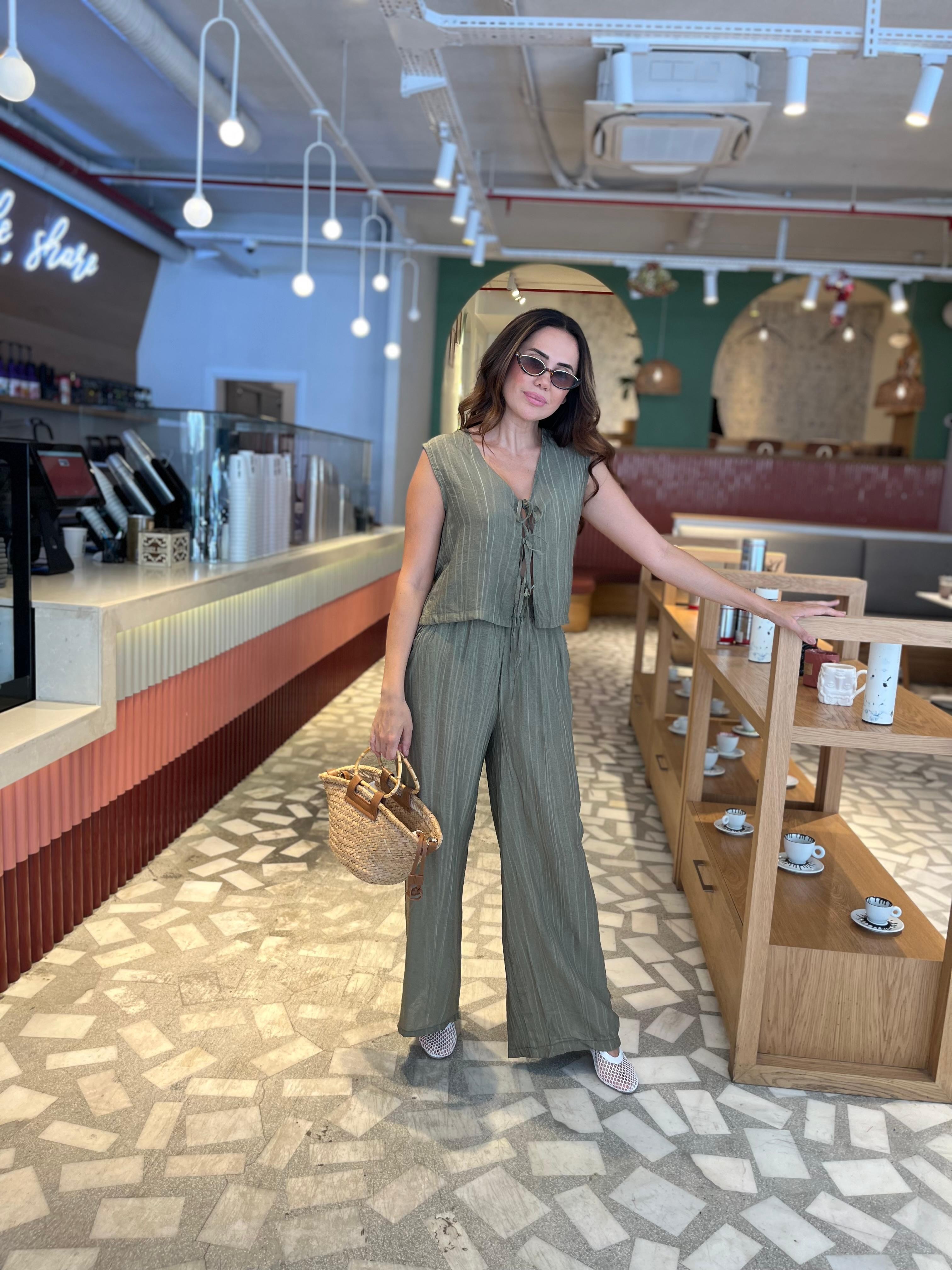 DMr Bağlamalı Yelek Pantolon