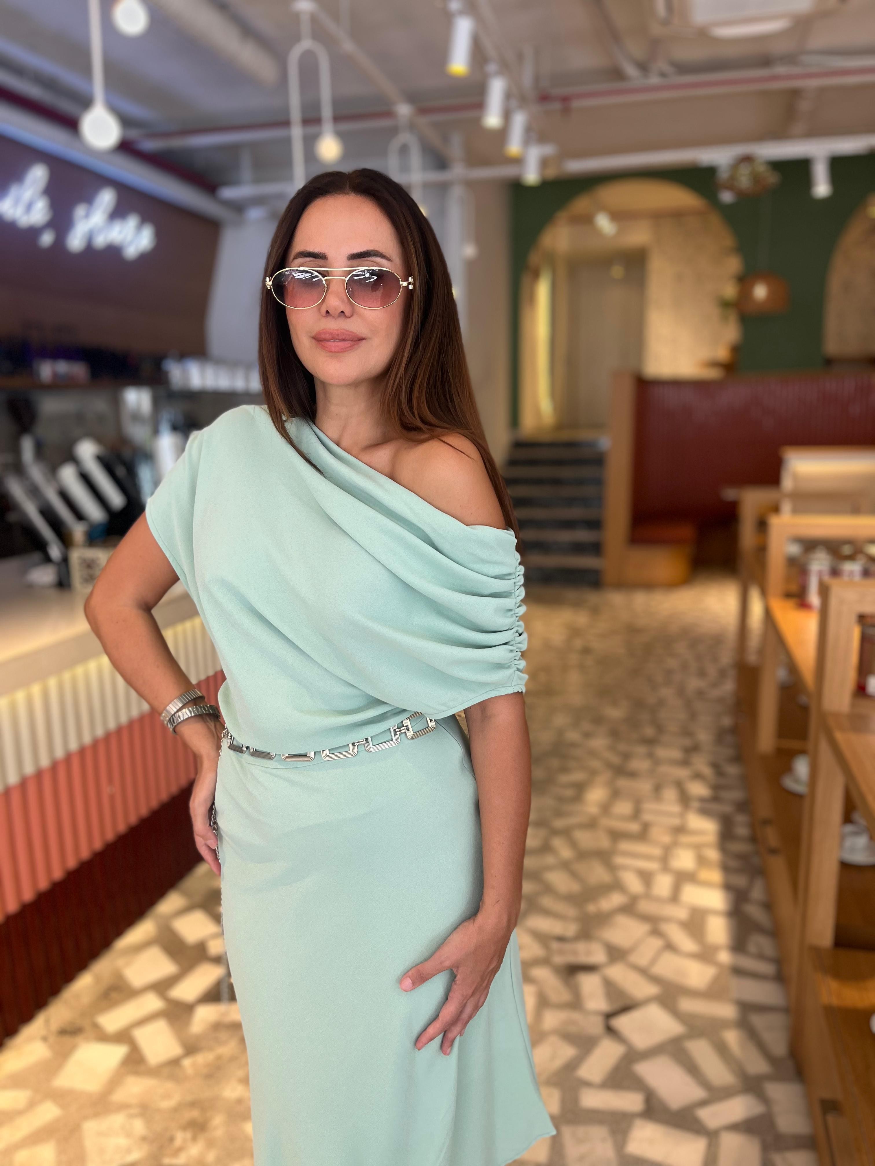 Düşük Omuz Asimetrik Mint Elbise 