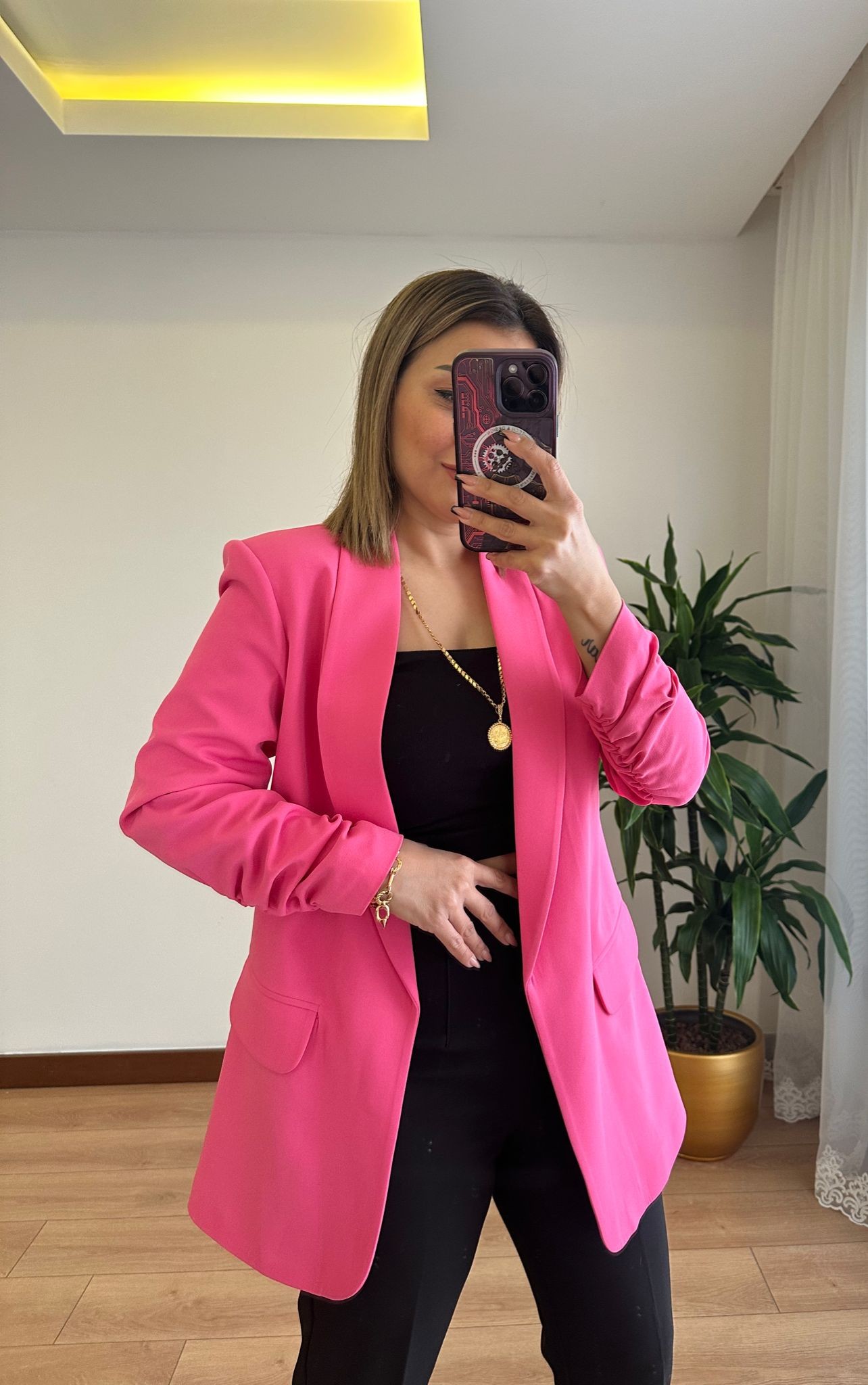 BLAZER KOLU BÜZGÜLÜ CEKET • FUŞYA