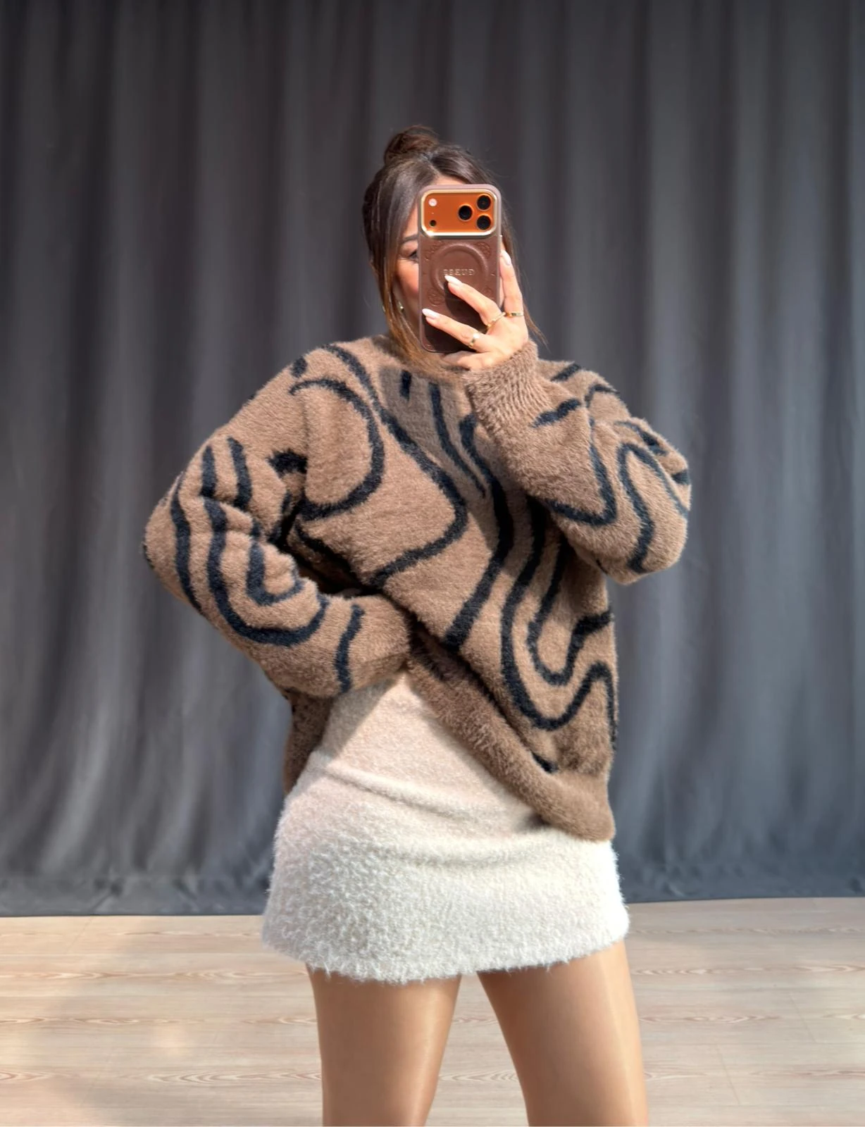 DESENLİ YUMOŞ KAZAK