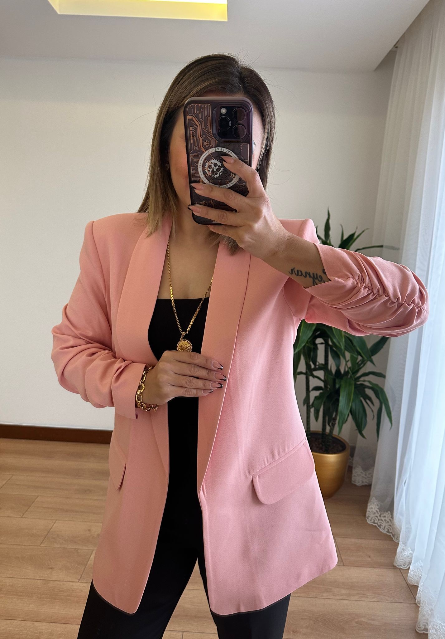 BLAZER KOLU BÜZGÜLÜ CEKET • SOMON