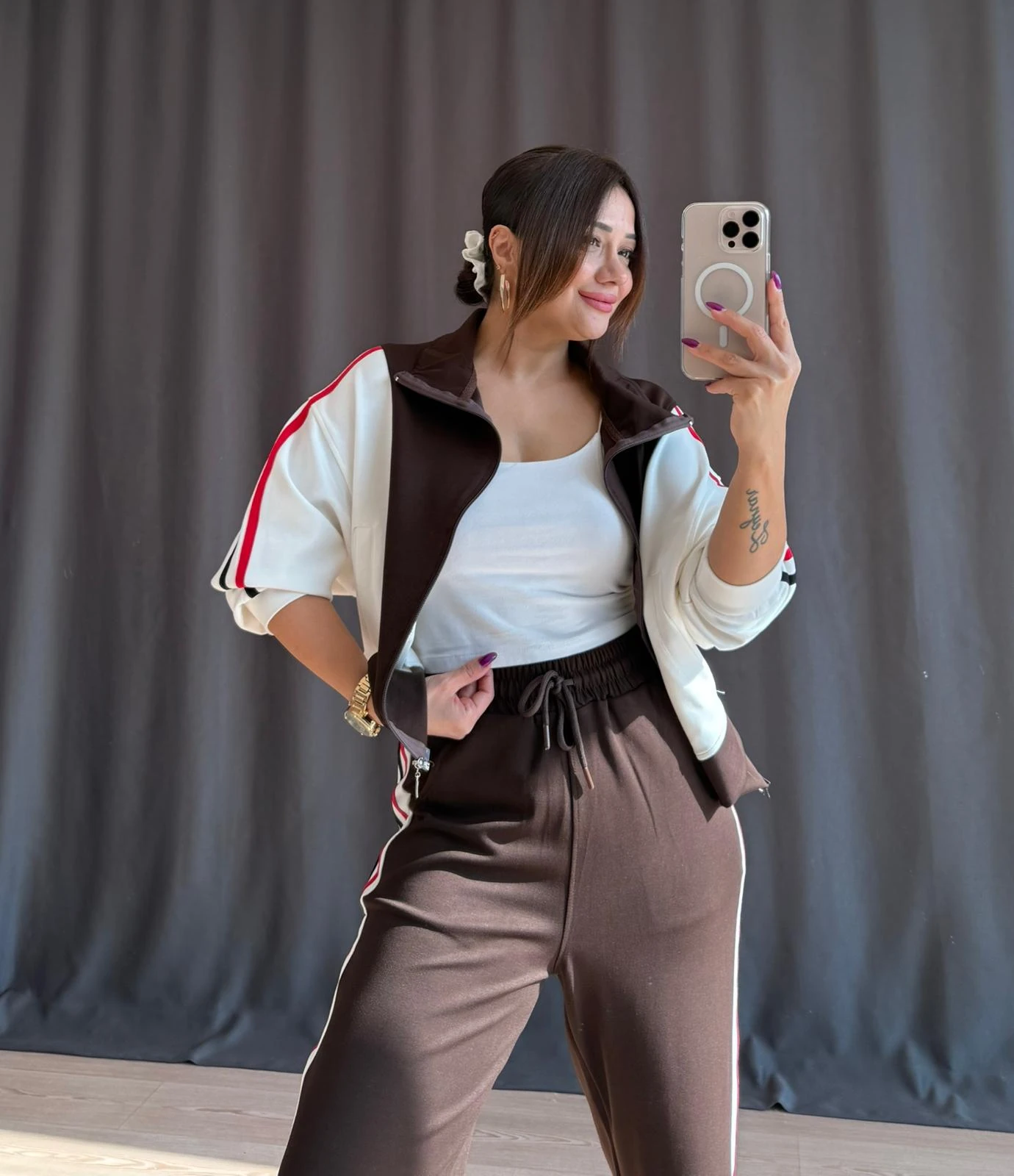 YAN ŞERİTLİ MODAL TAKIM