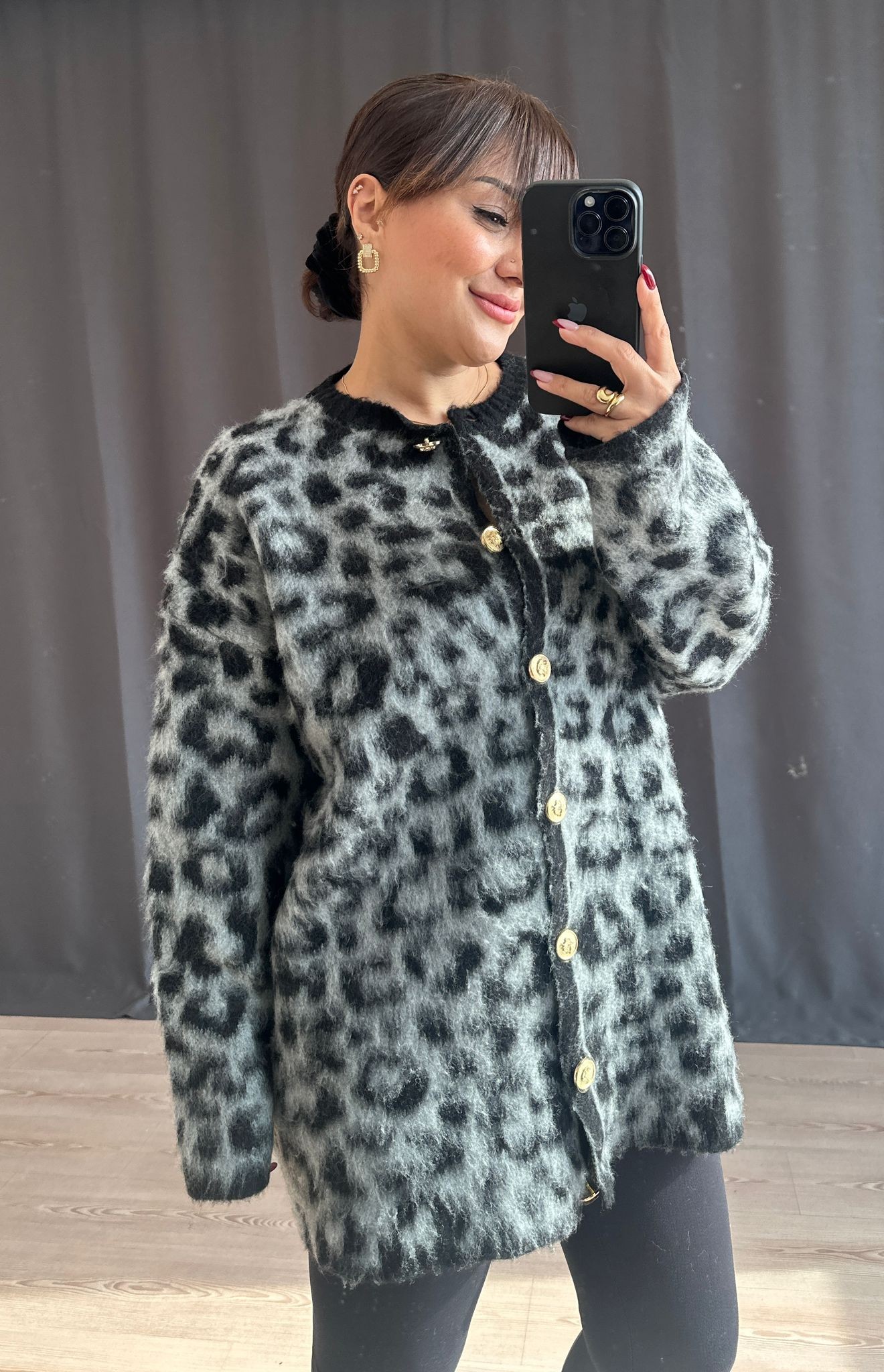 LEOPAR DESENLİ OVERSİZE HIRKA • GRİ