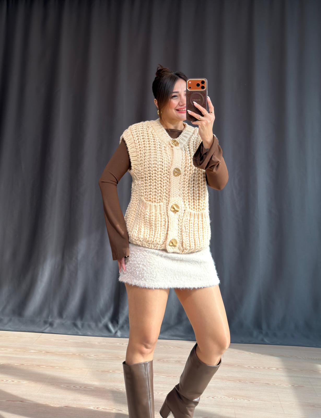 CEPLİ SELANİK YELEK - BEJ