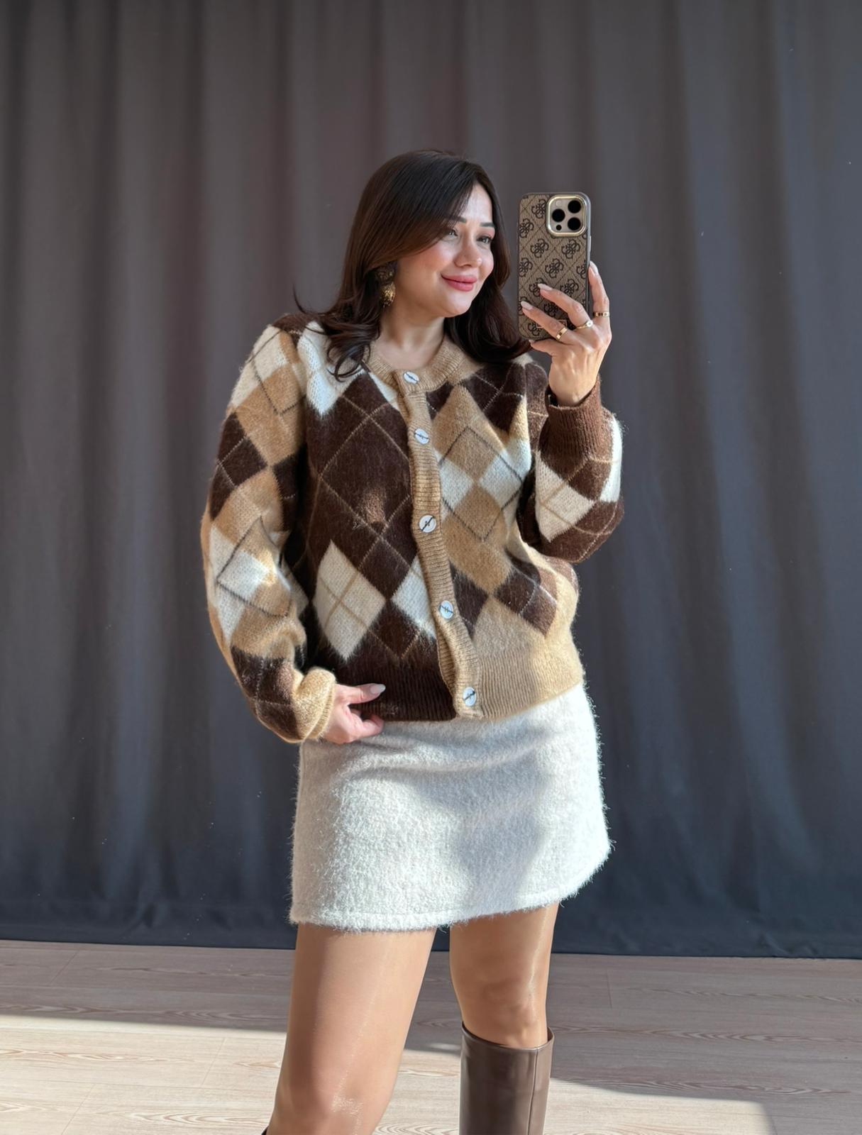 BAKLAVA DİLİM HIRKA - KAHVERENGİ