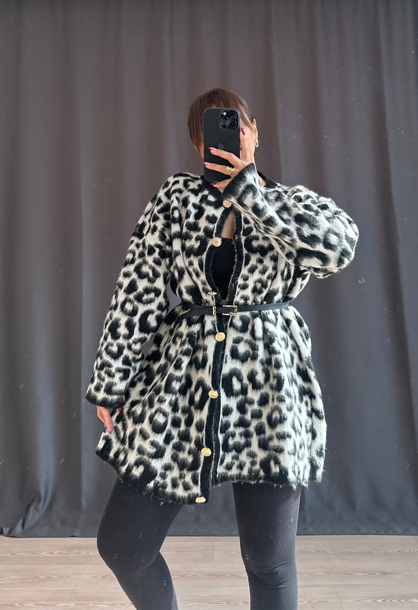 LEOPAR DESENLİ OVERSİZE HIRKA  • SİYAH