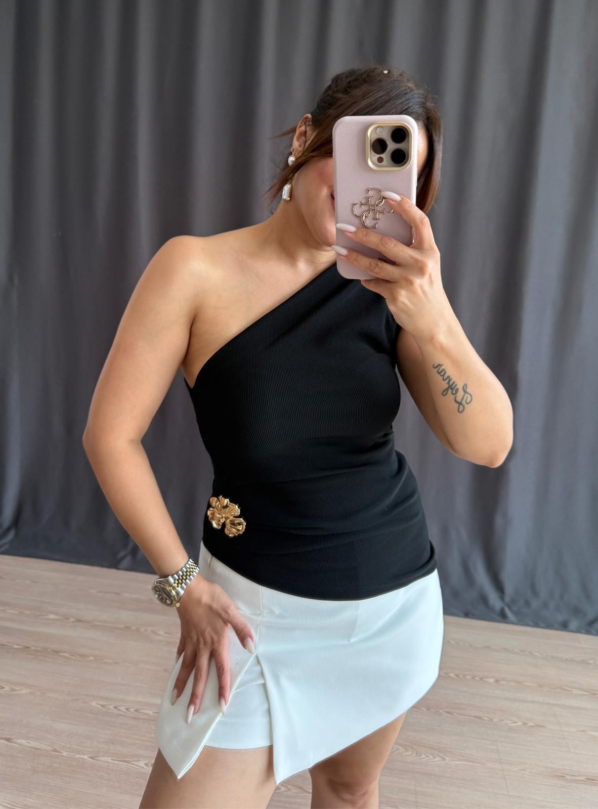 Tokalı Asimetrik  Bluz