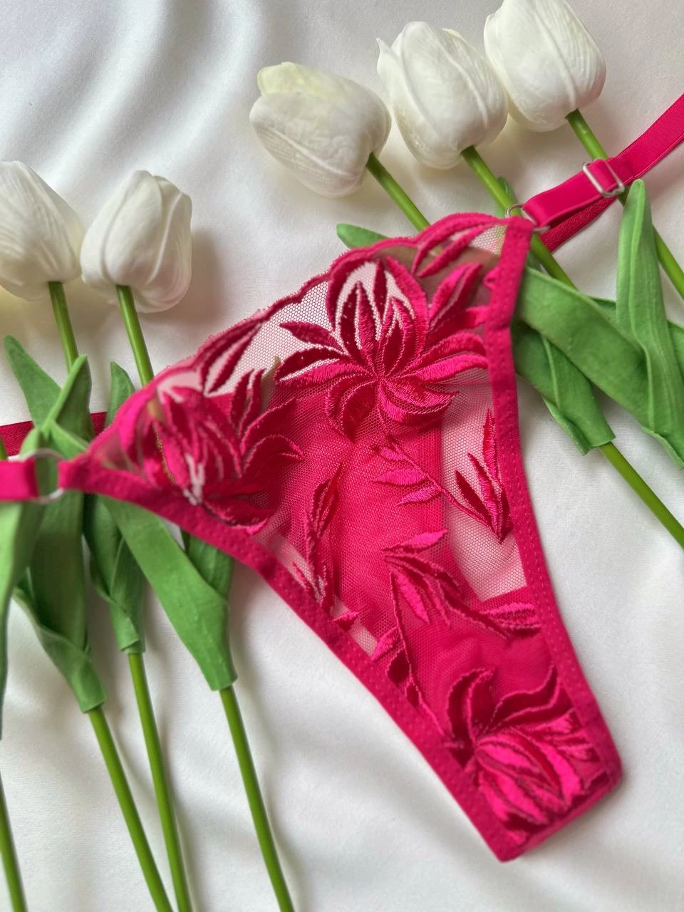 Fuşya Çiçek Detaylı Takım