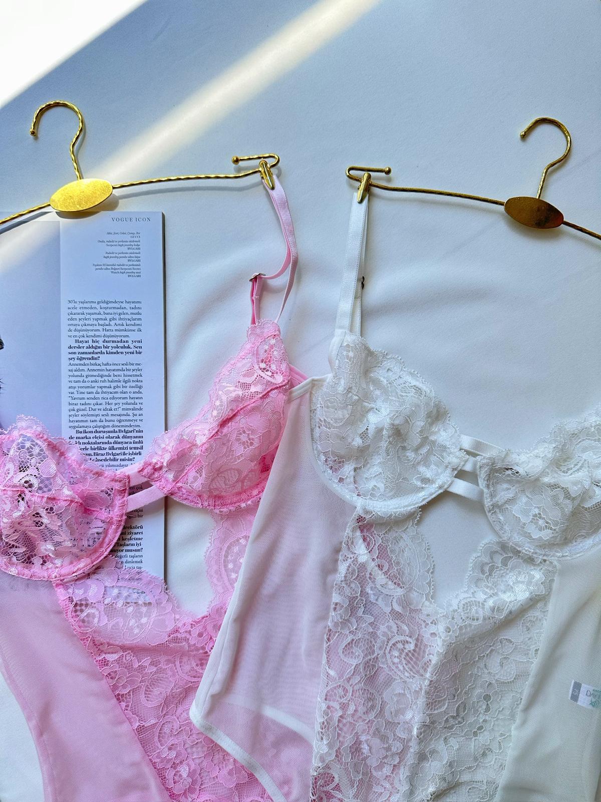 Pembe Dantalli Bodysuit