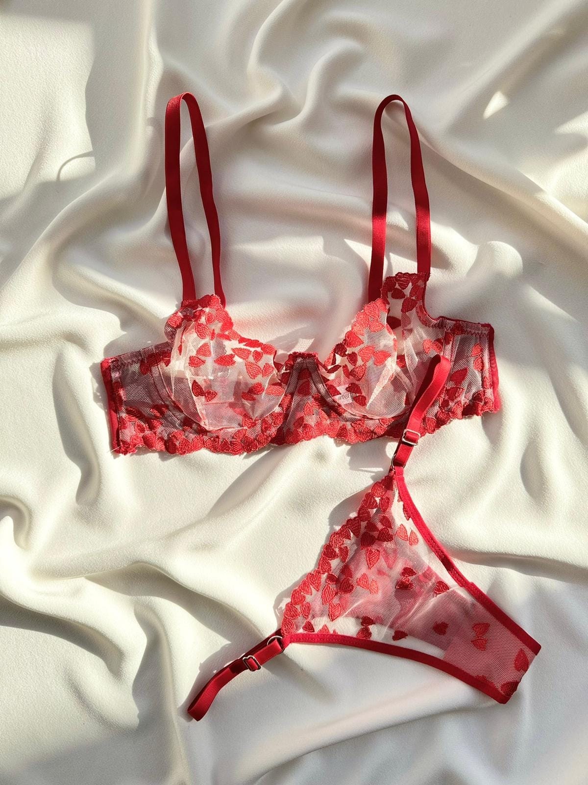 Kırmızı Kalpli Takım