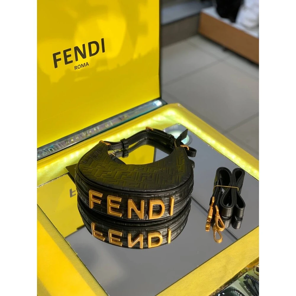 Fendi Graphy Çanta