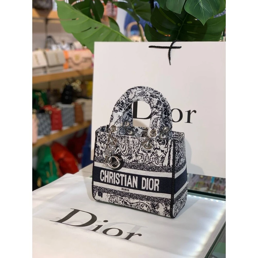 Christian Dior Lady D-Lite Çanta