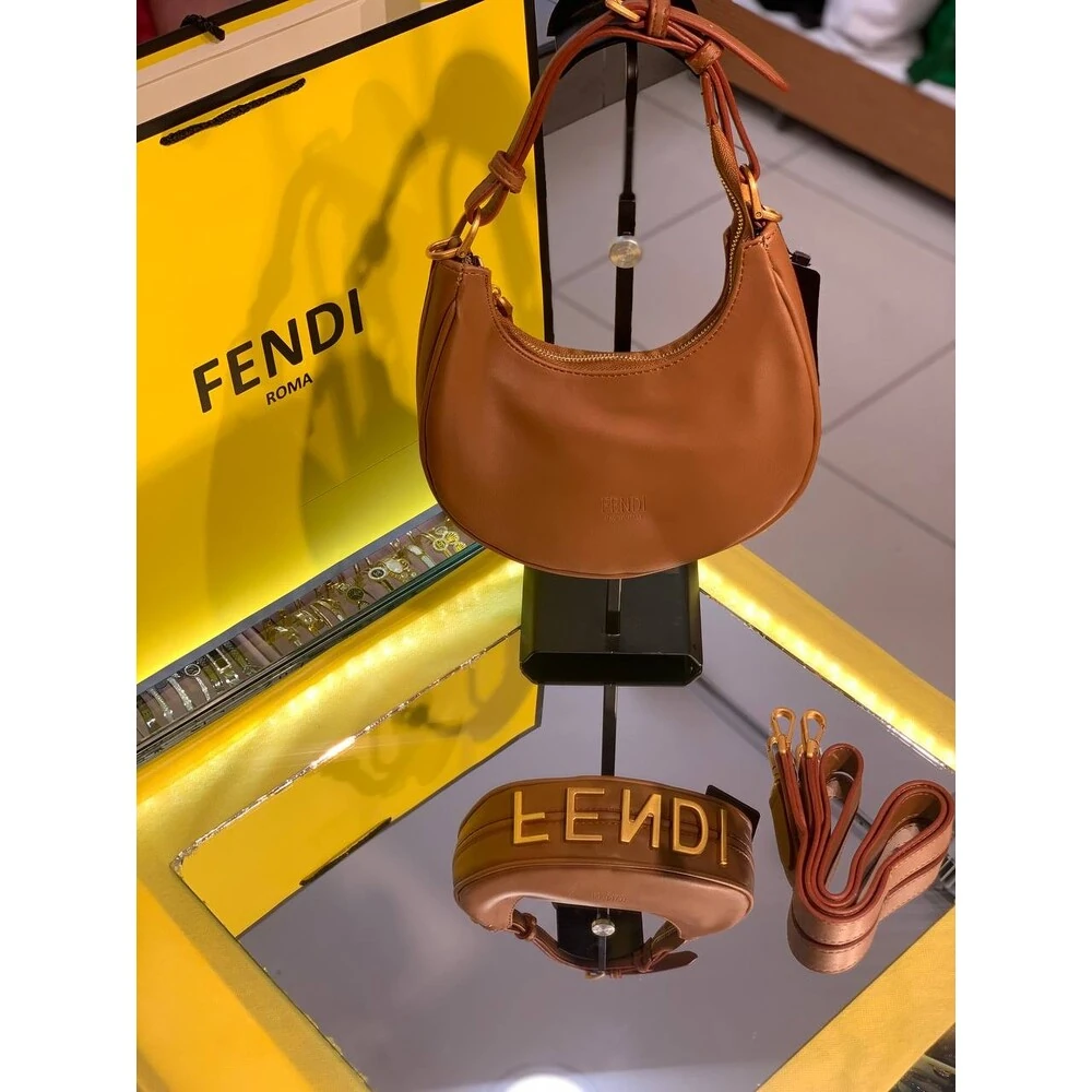 Fendi Graphy Çanta