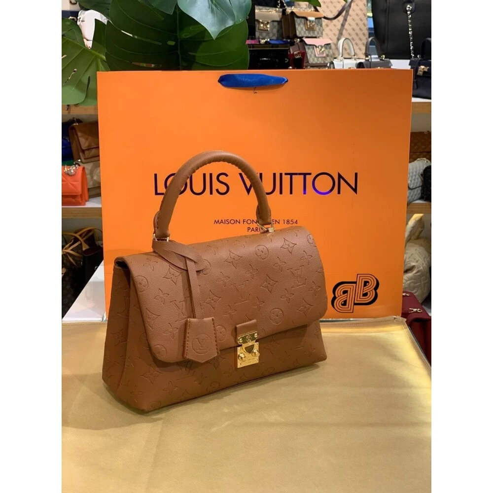 LOUİS VUİTTON BAGS (1013)