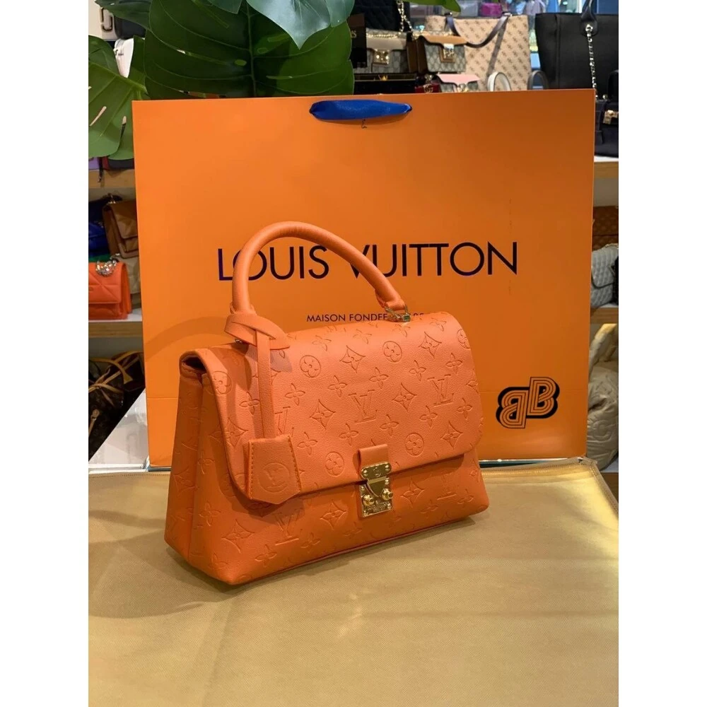 LOUİS VUİTTON BAGS (1013)