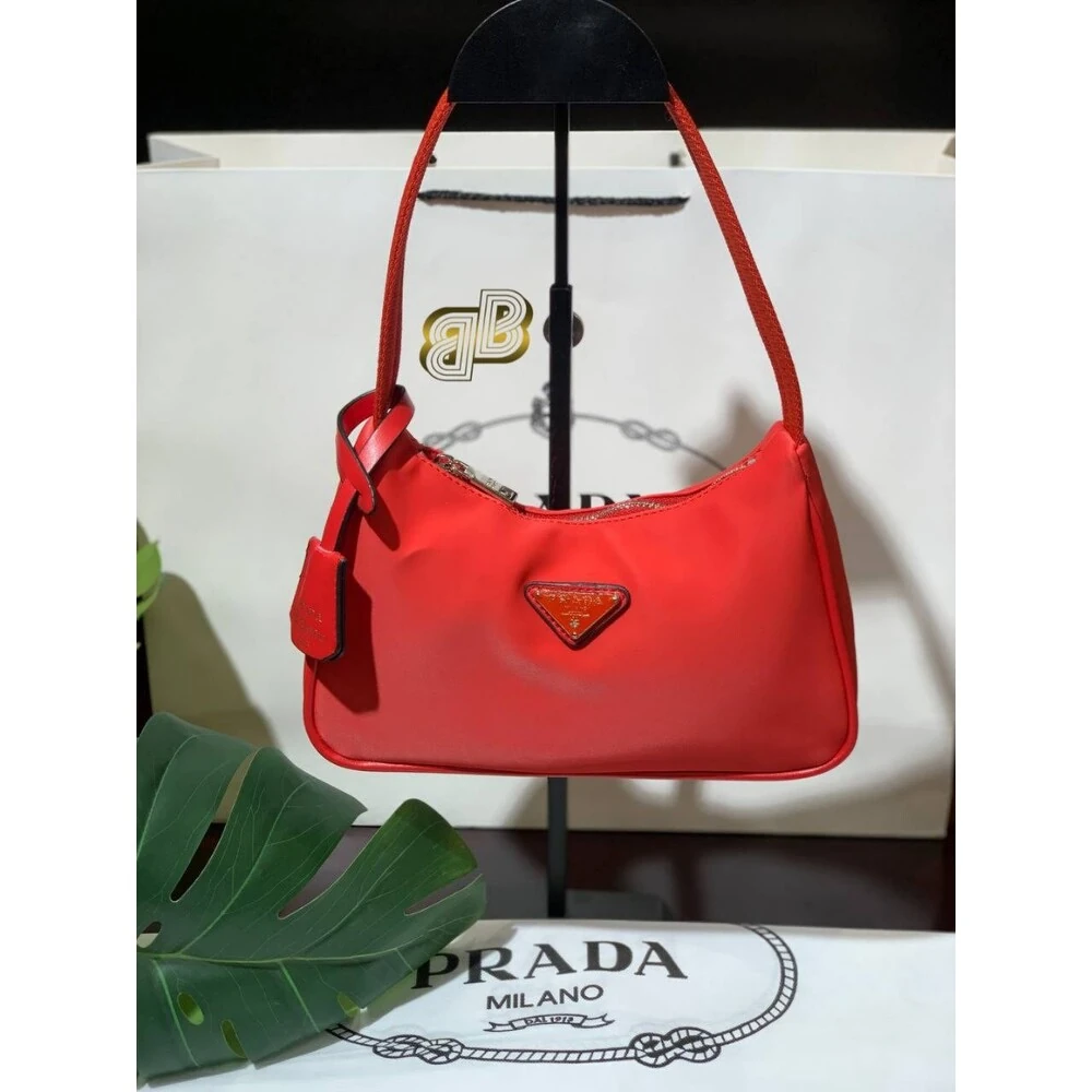 PRADA (1014)