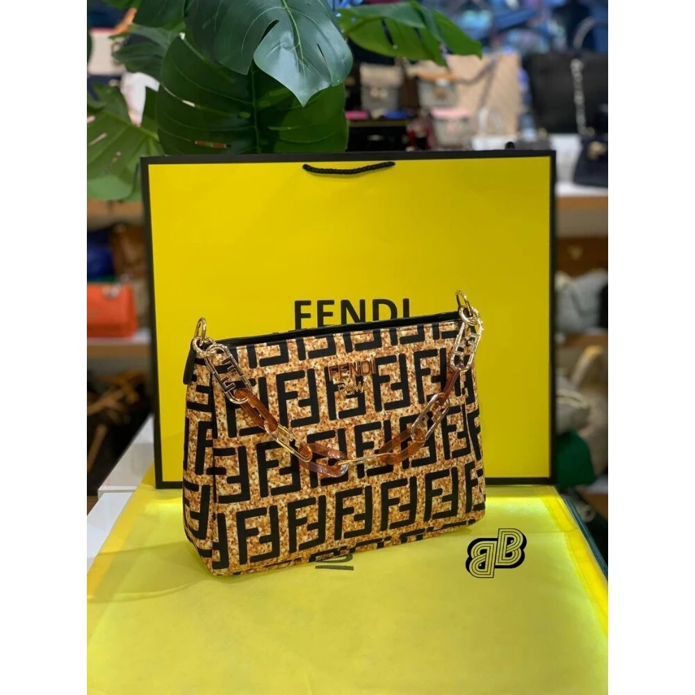 FENDI ROMA ÇANTA(1018)