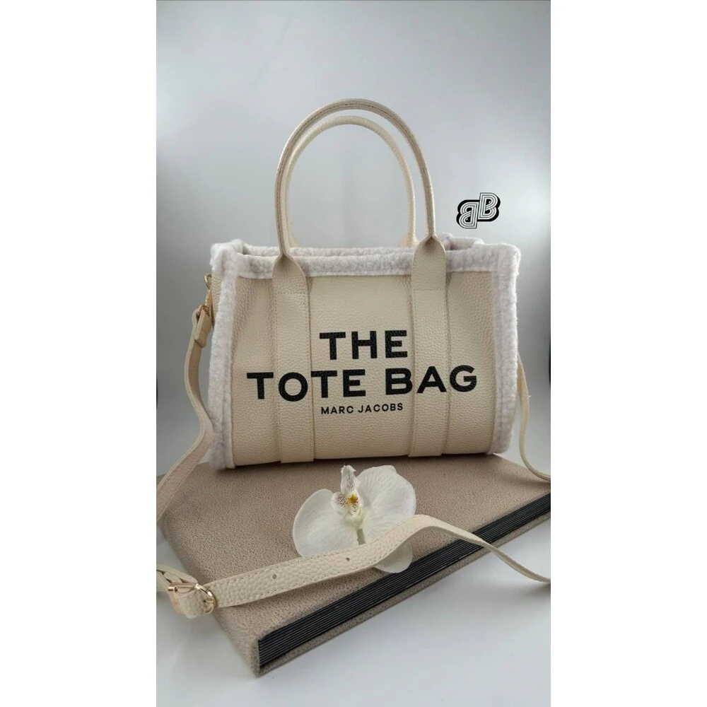 THE TOTE BAG FURRY BAG (1003)