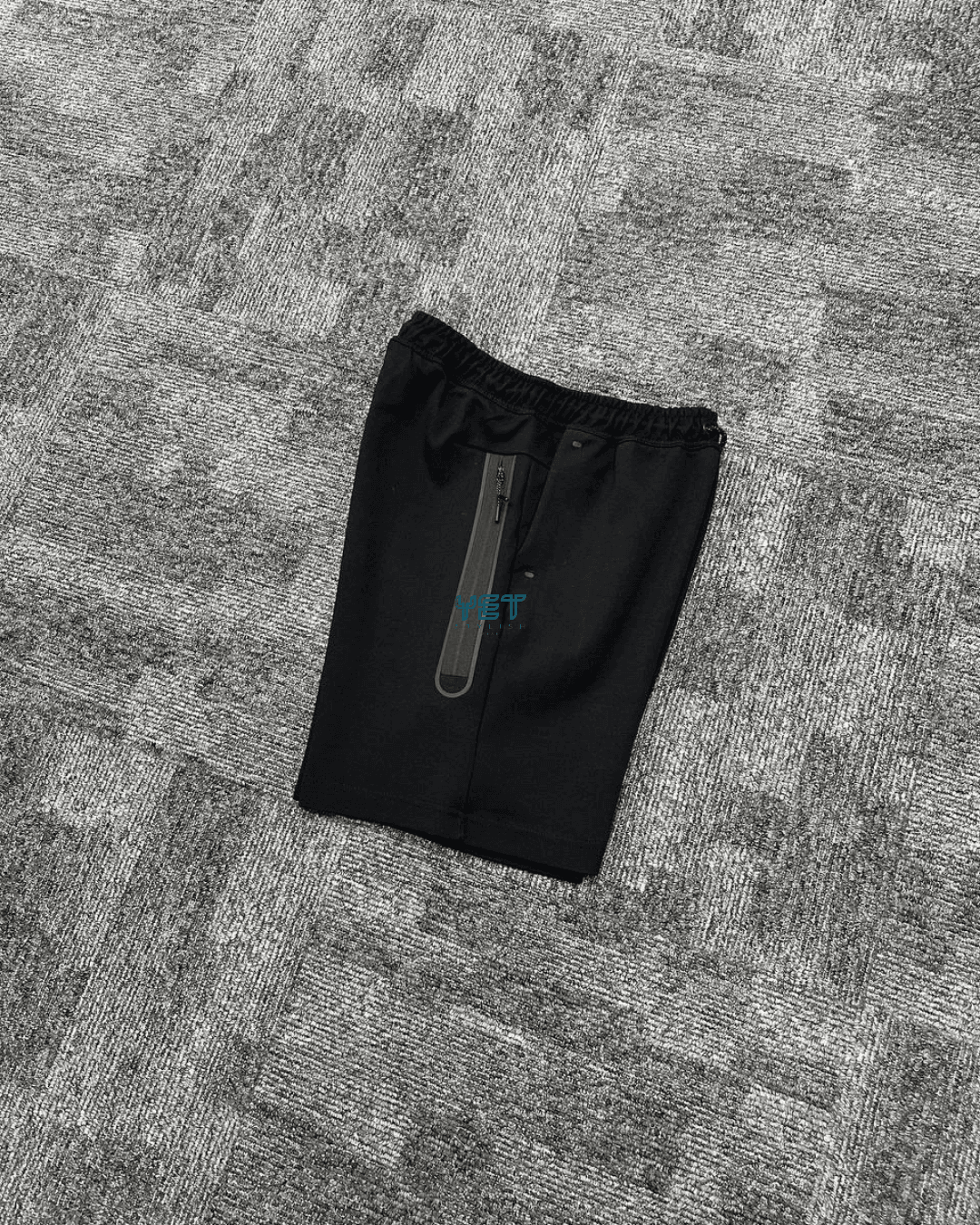 Tech Fleece Şort