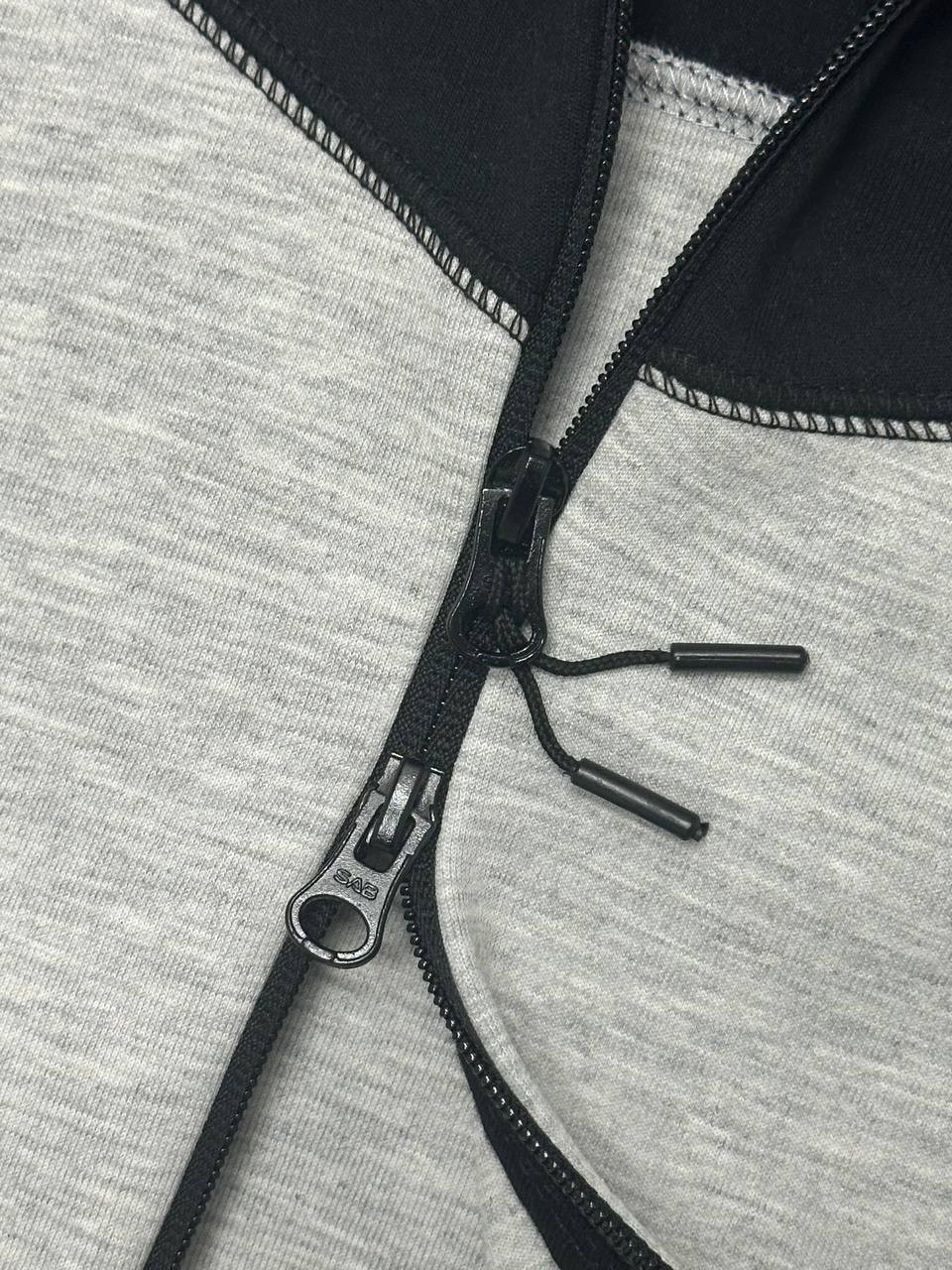 Tech Fleece Windrunner Hırka - Gri Melanj & Siyah