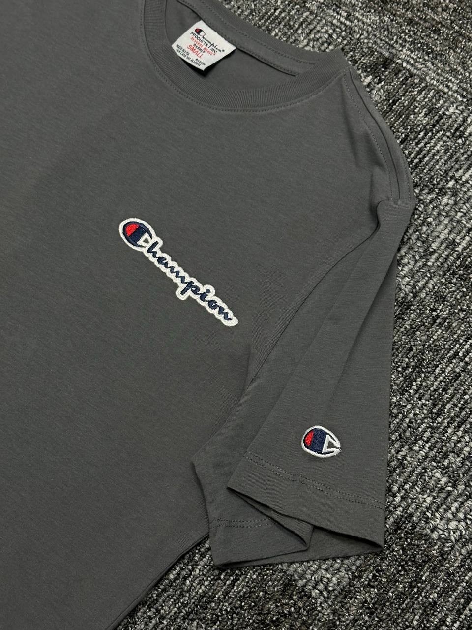 Crewneck Tişört