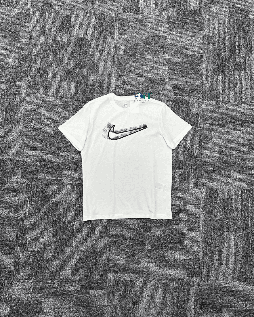 Swoosh Tişört - Ekru Beyaz
