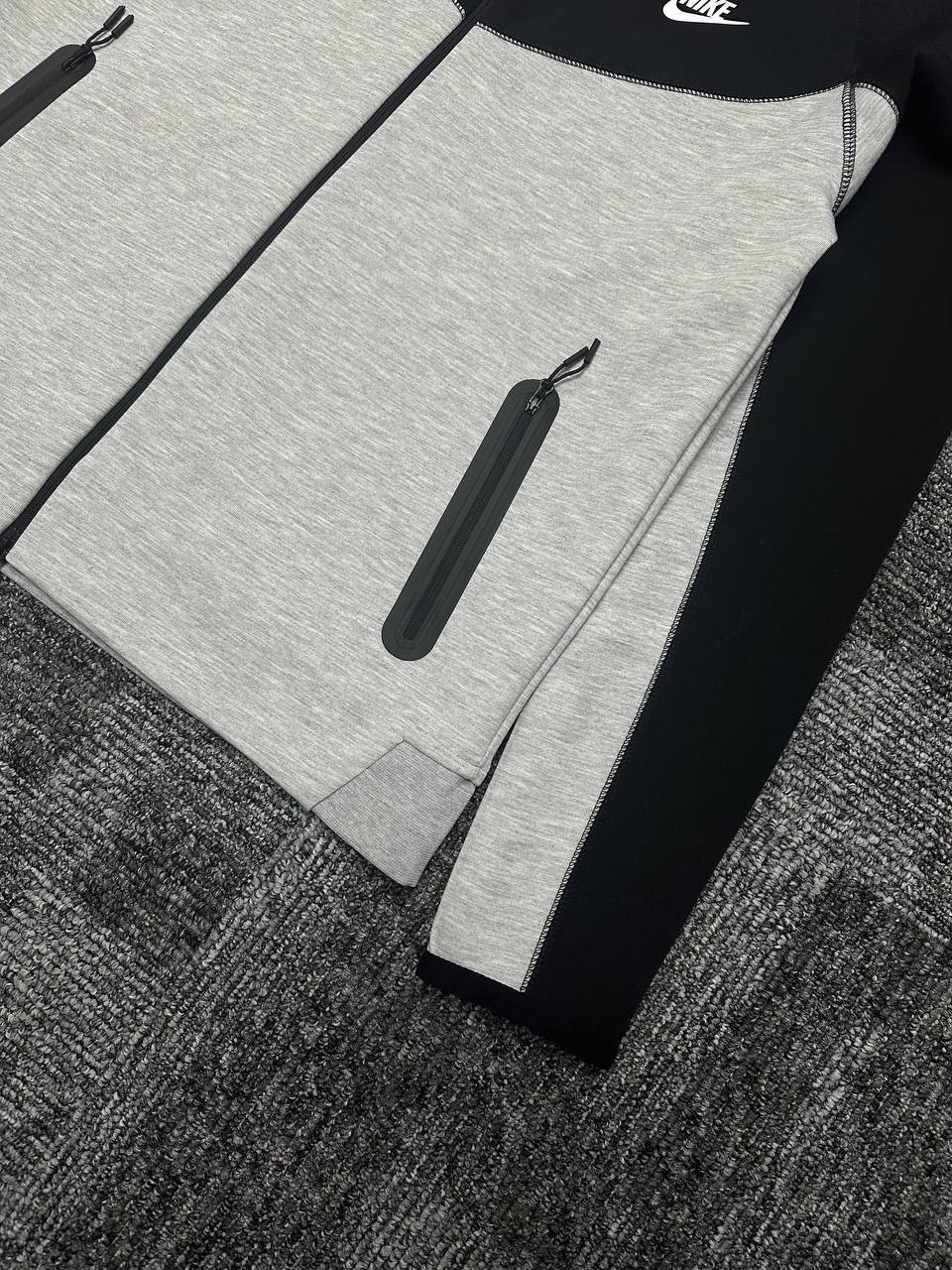 Tech Fleece Windrunner Hırka - Gri Melanj & Siyah