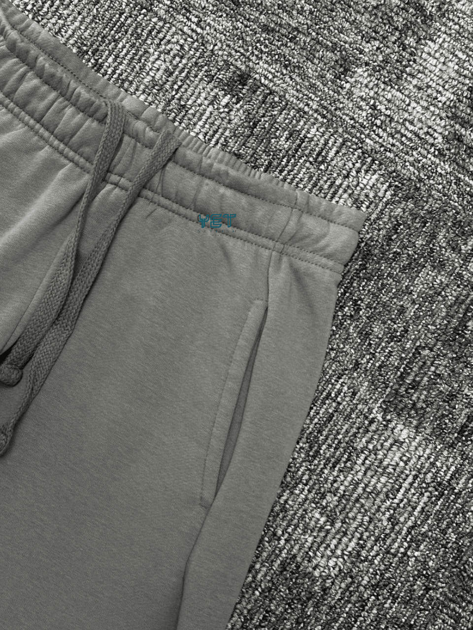 Sportswear Club Şort - Füme