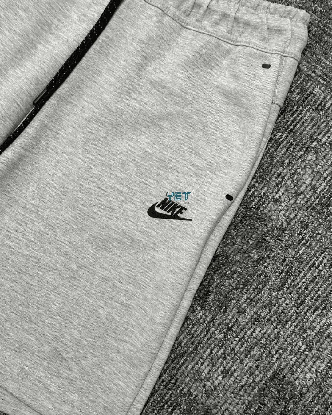 Tech Fleece Şort - Gri Melanj