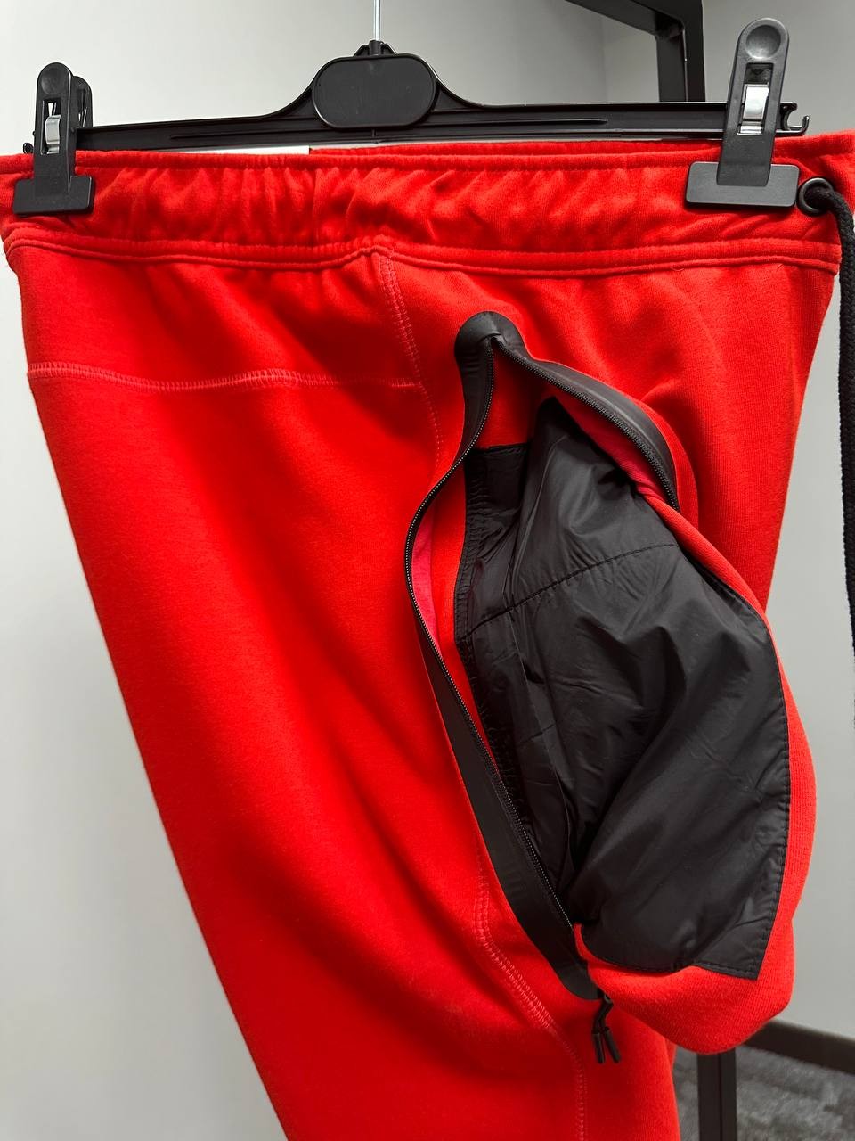 Tech Fleece Windrunner Eşofman Altı - Kırmızı