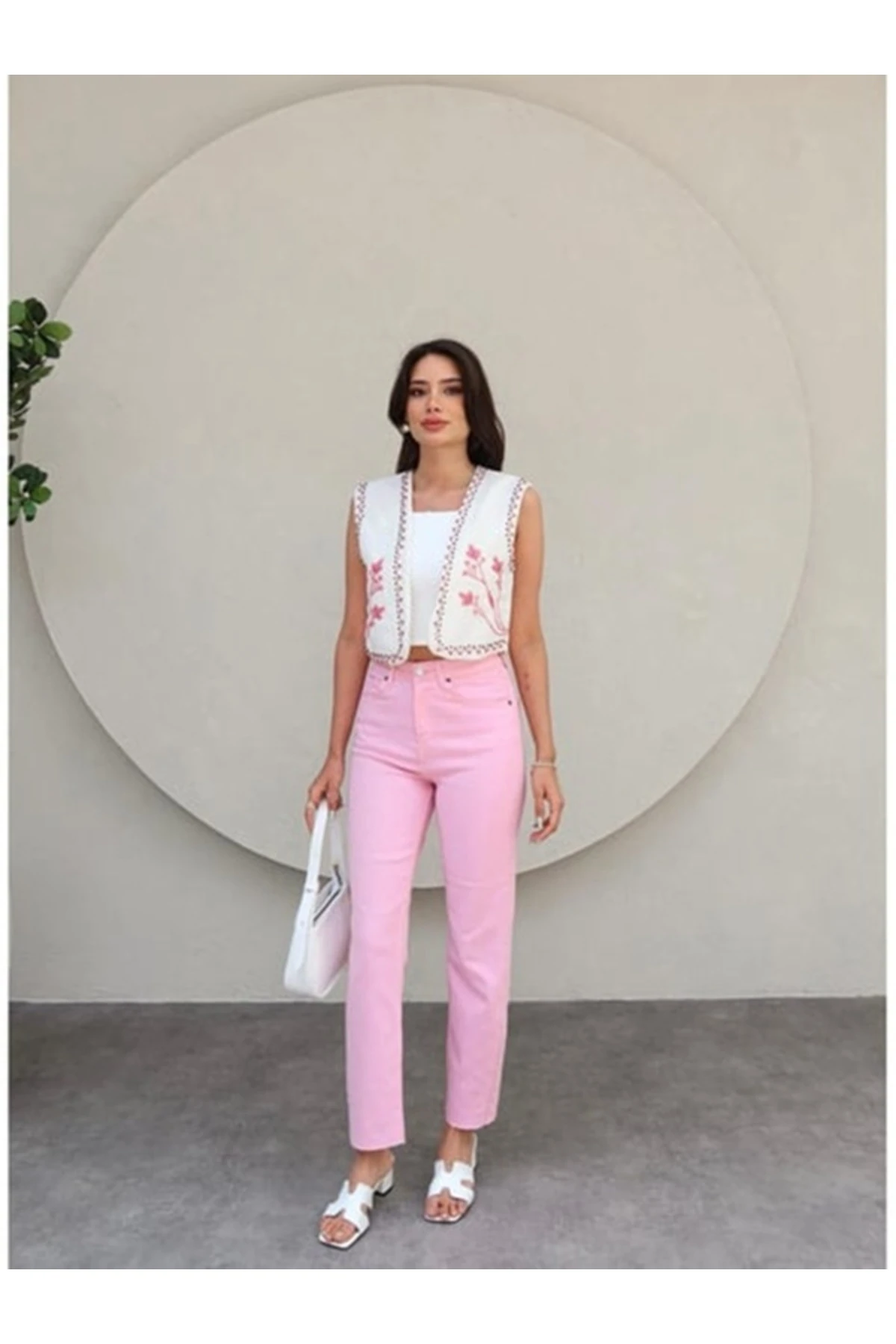 Paçası Kesik Boyfitjean Pembe